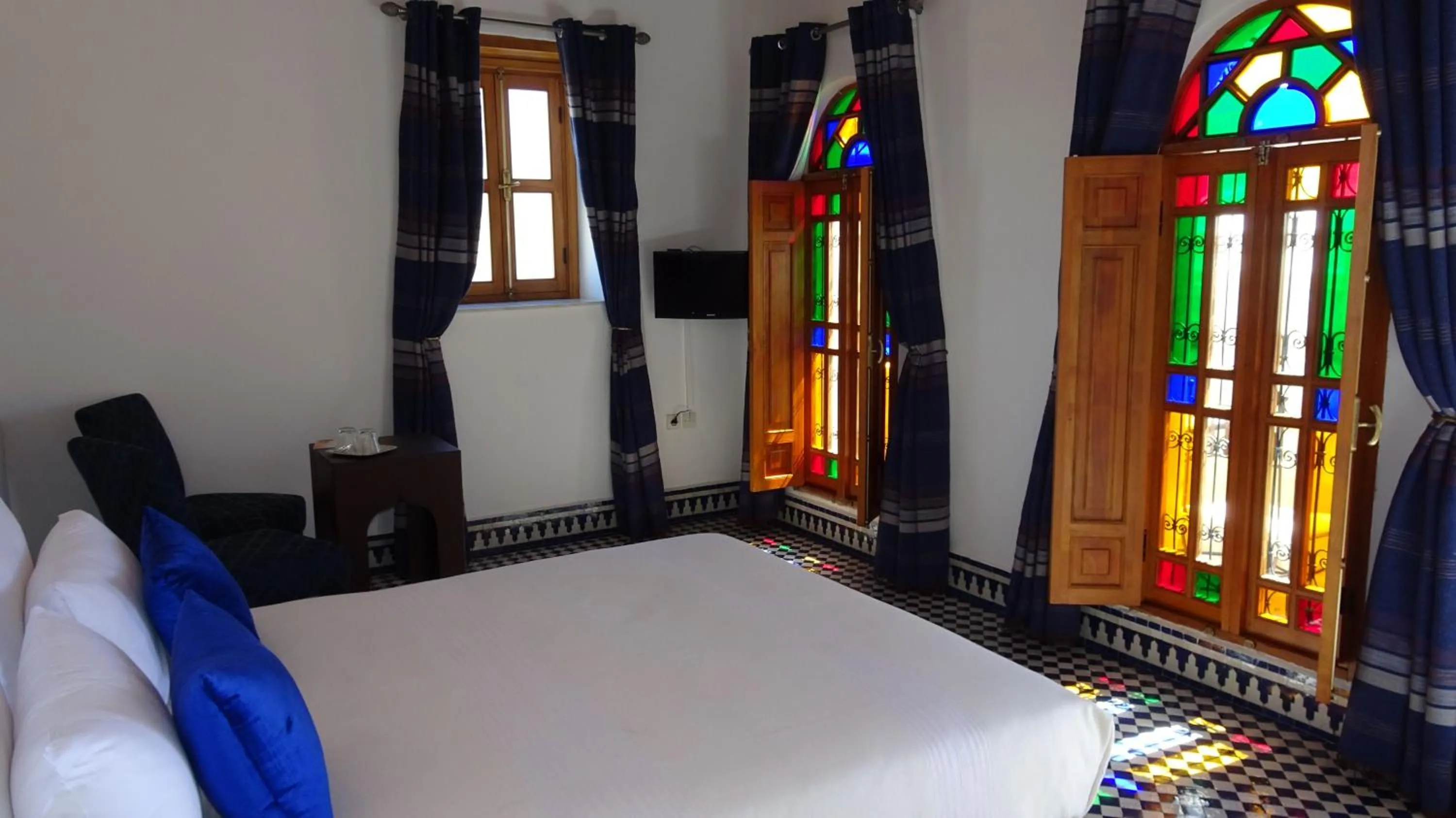Photo of the whole room, Bed in Riad Sabah