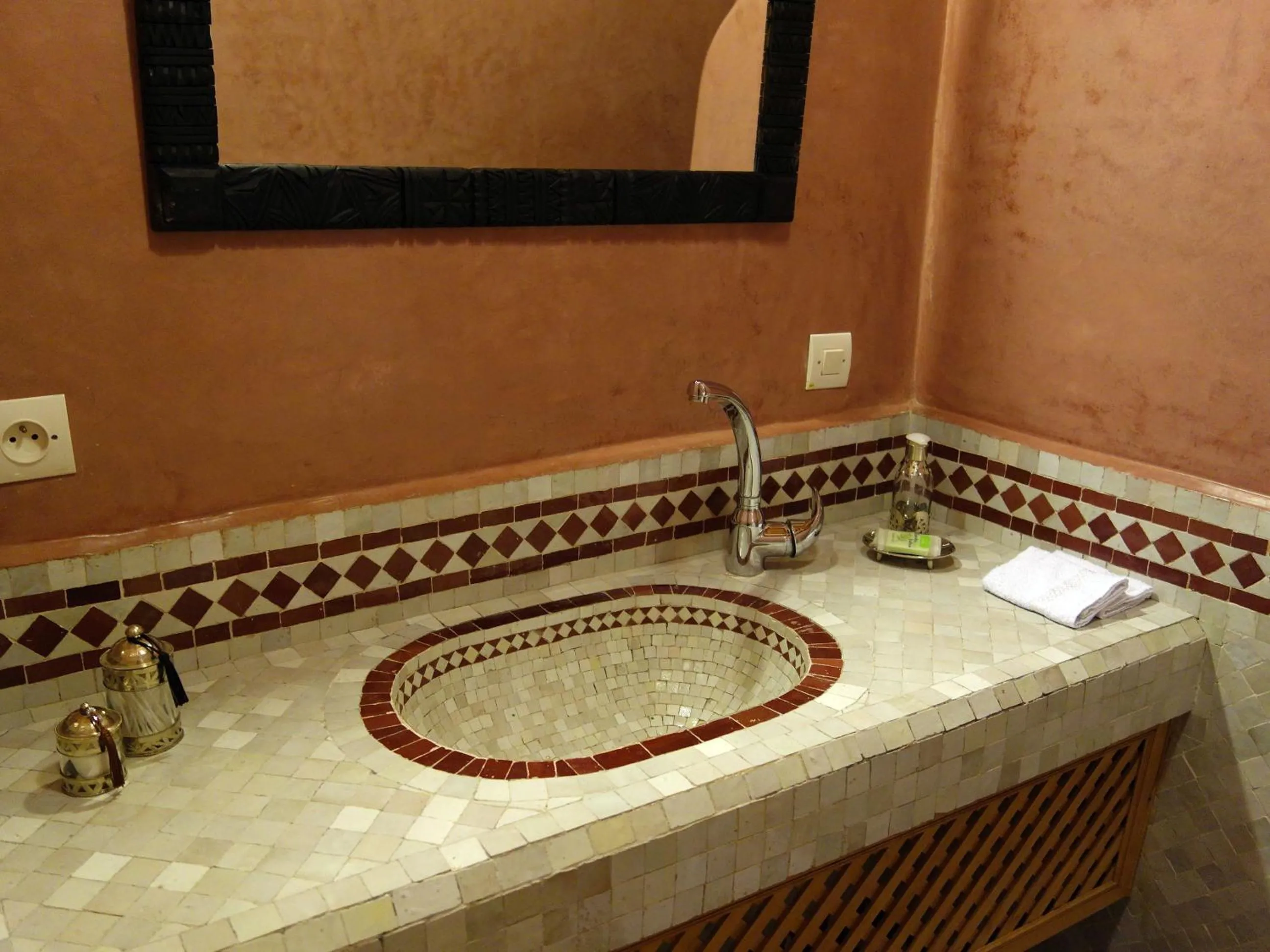 Decorative detail in Riad Sabah