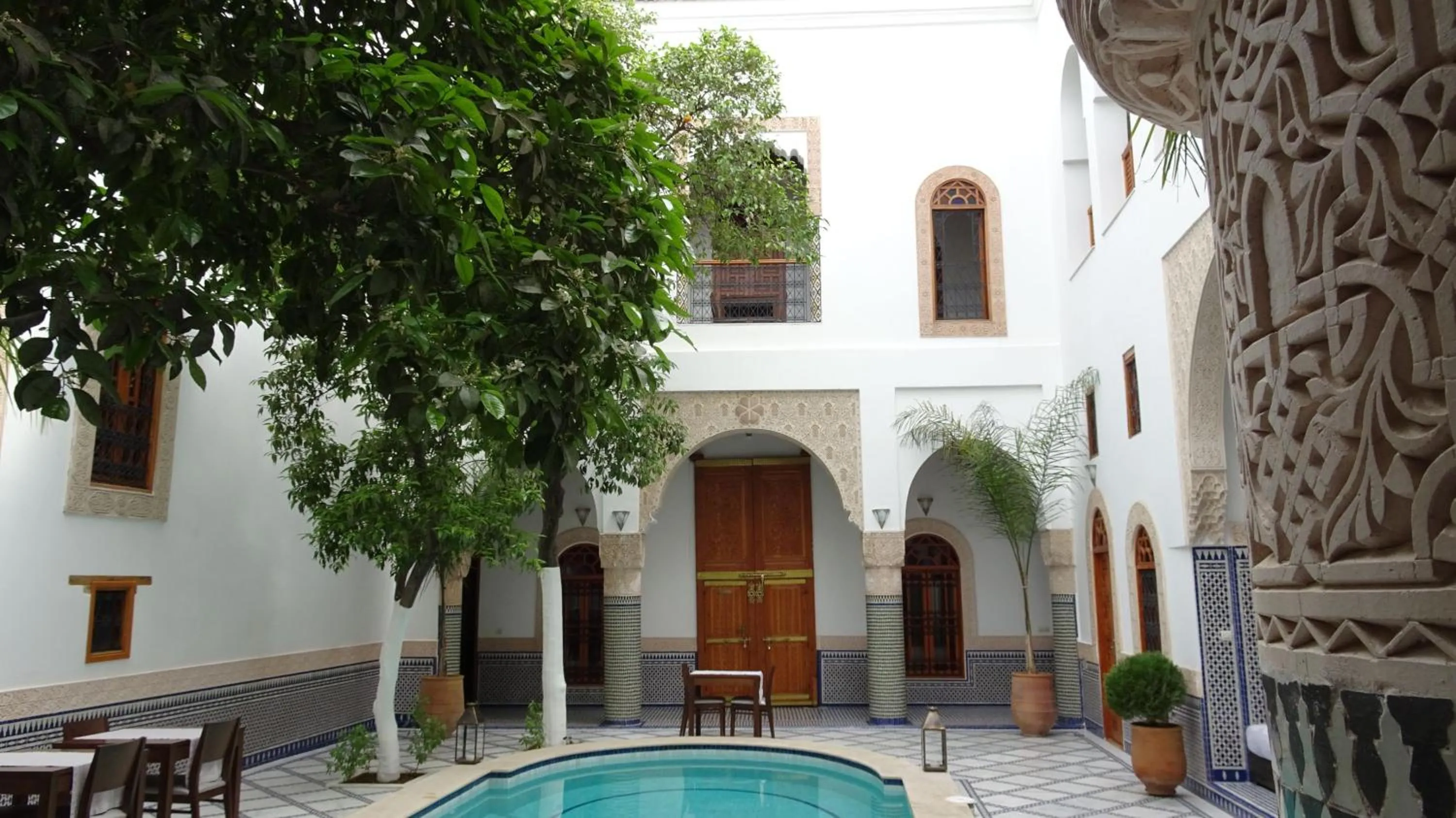 Swimming pool in Riad Sabah