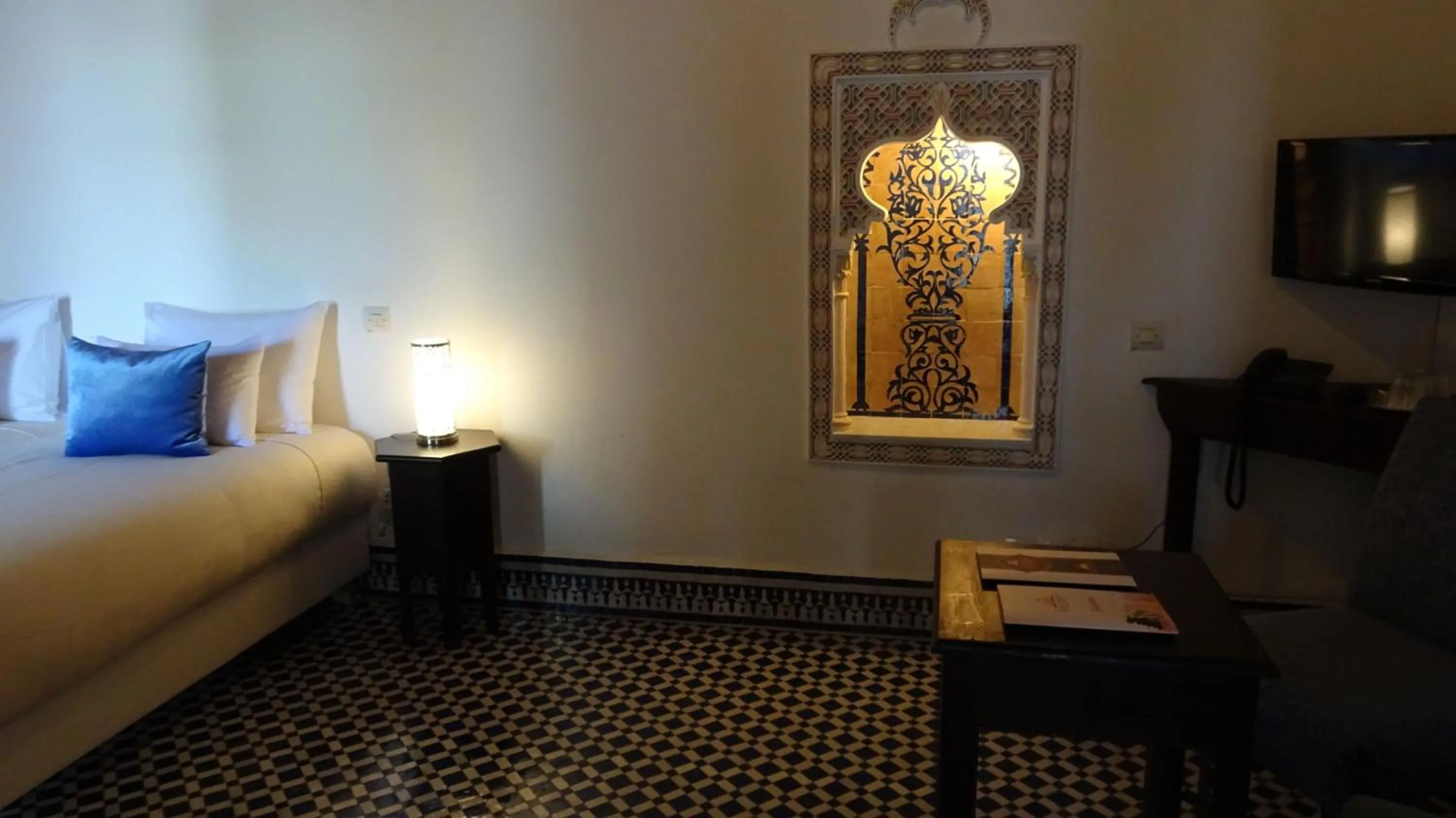 Decorative detail, Bed in Riad Sabah