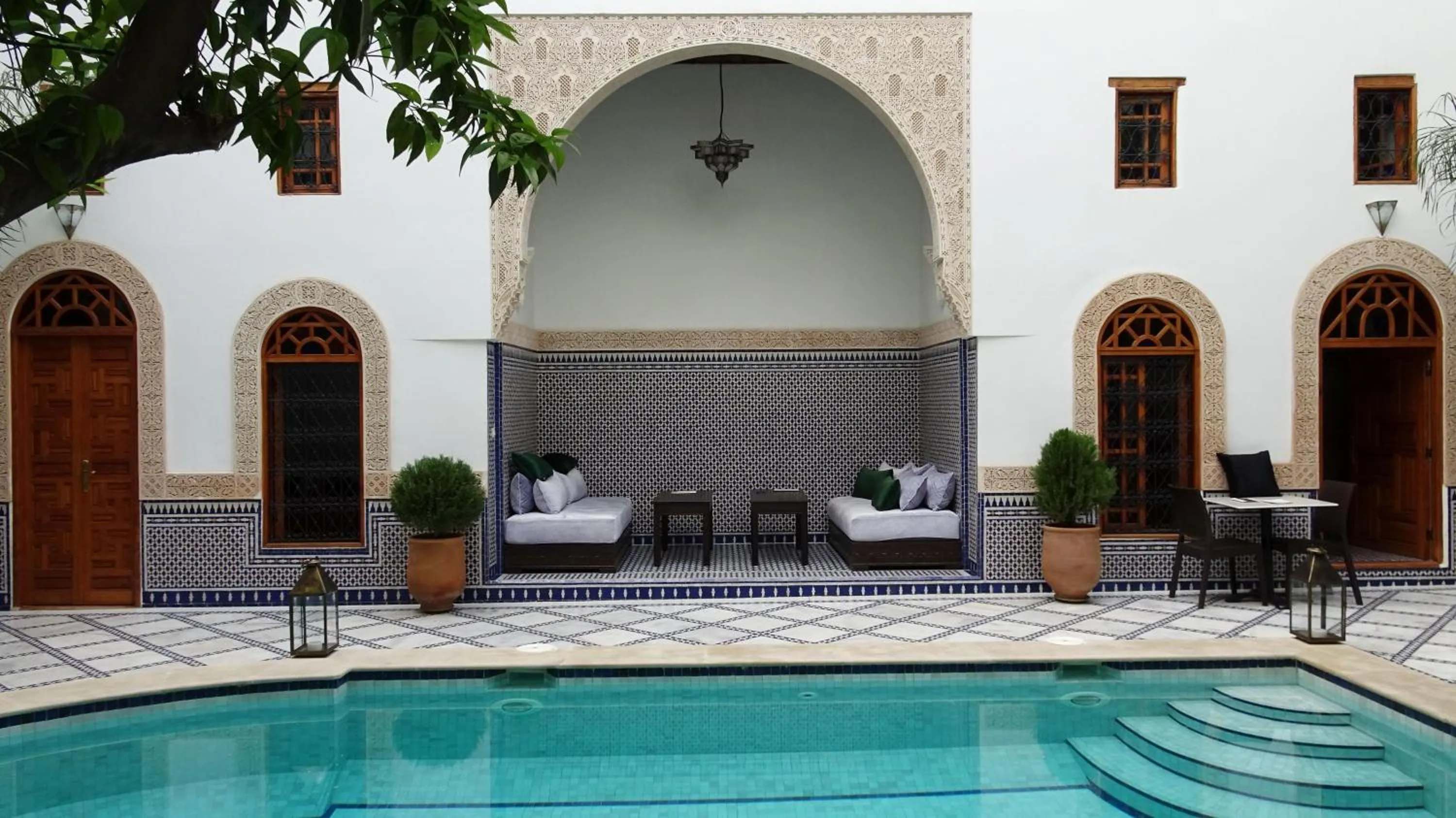 Swimming pool in Riad Sabah