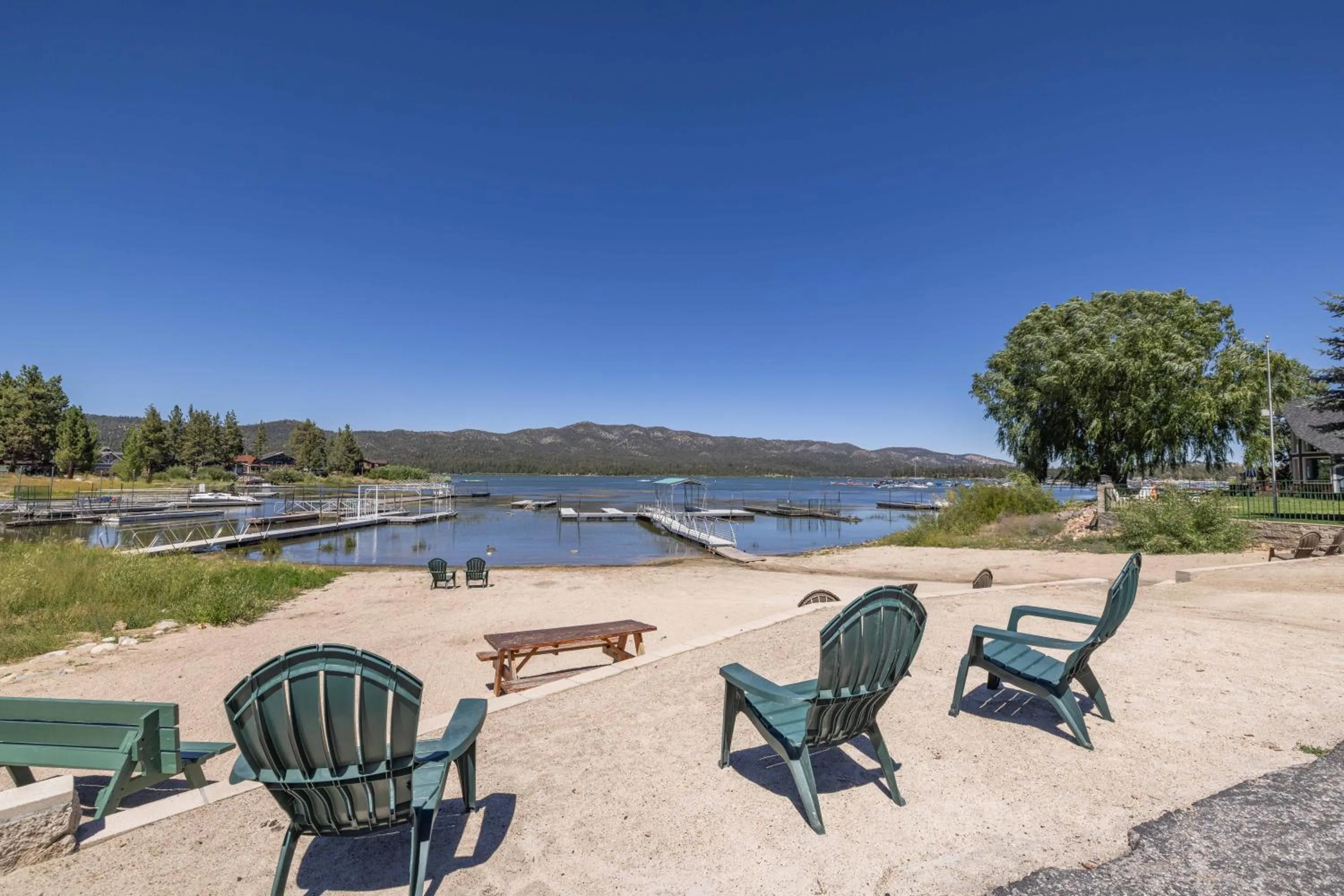 Natural landscape in Big Bear Lakefront Lodge