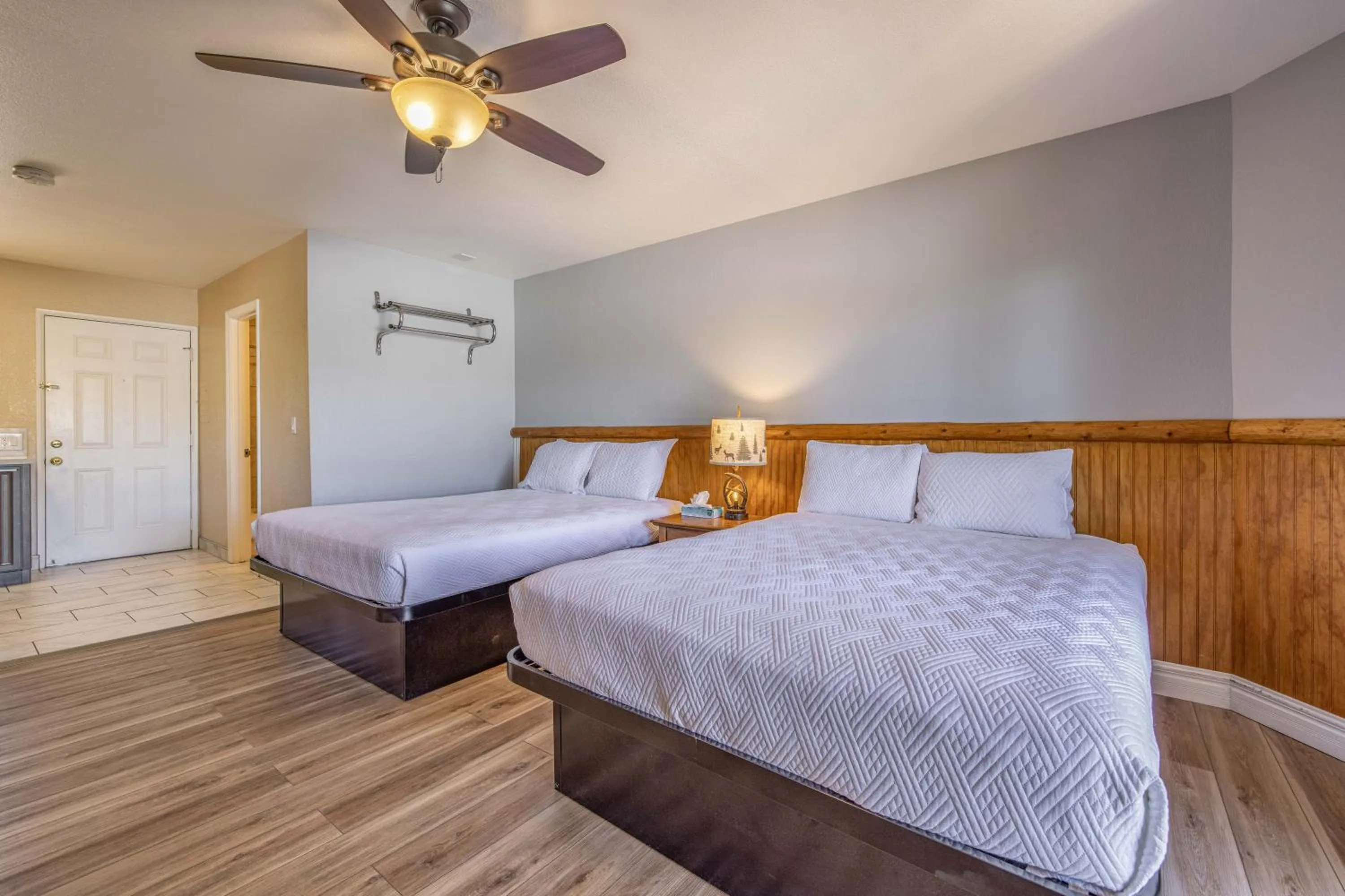 Bed in Big Bear Lakefront Lodge