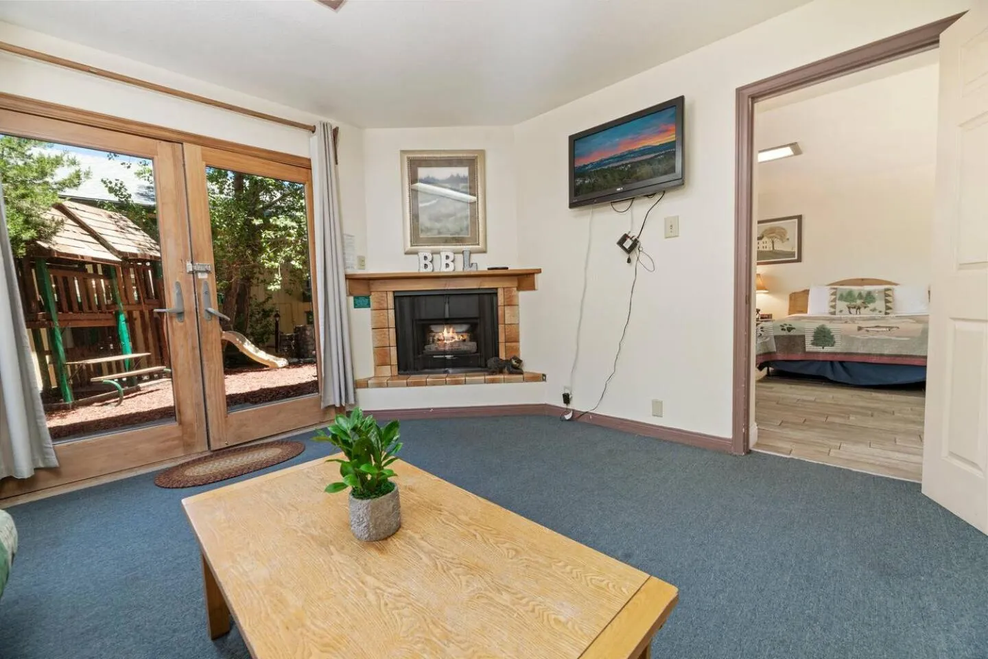 Living room in Big Bear Lakefront Lodge