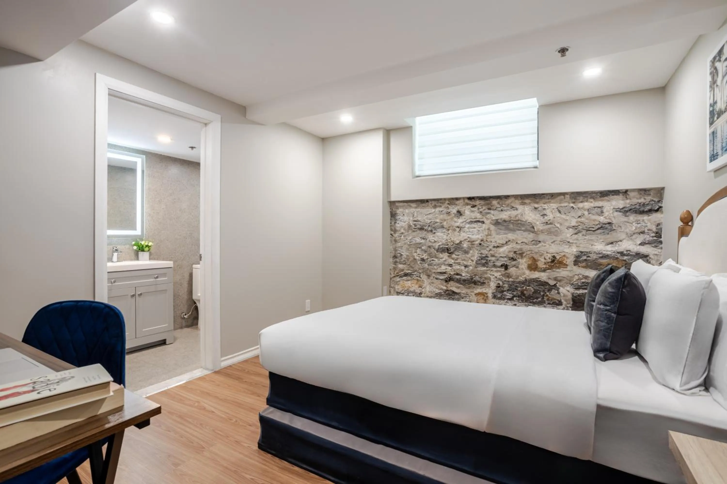 Bed in Olympia Hotel by Lodgo