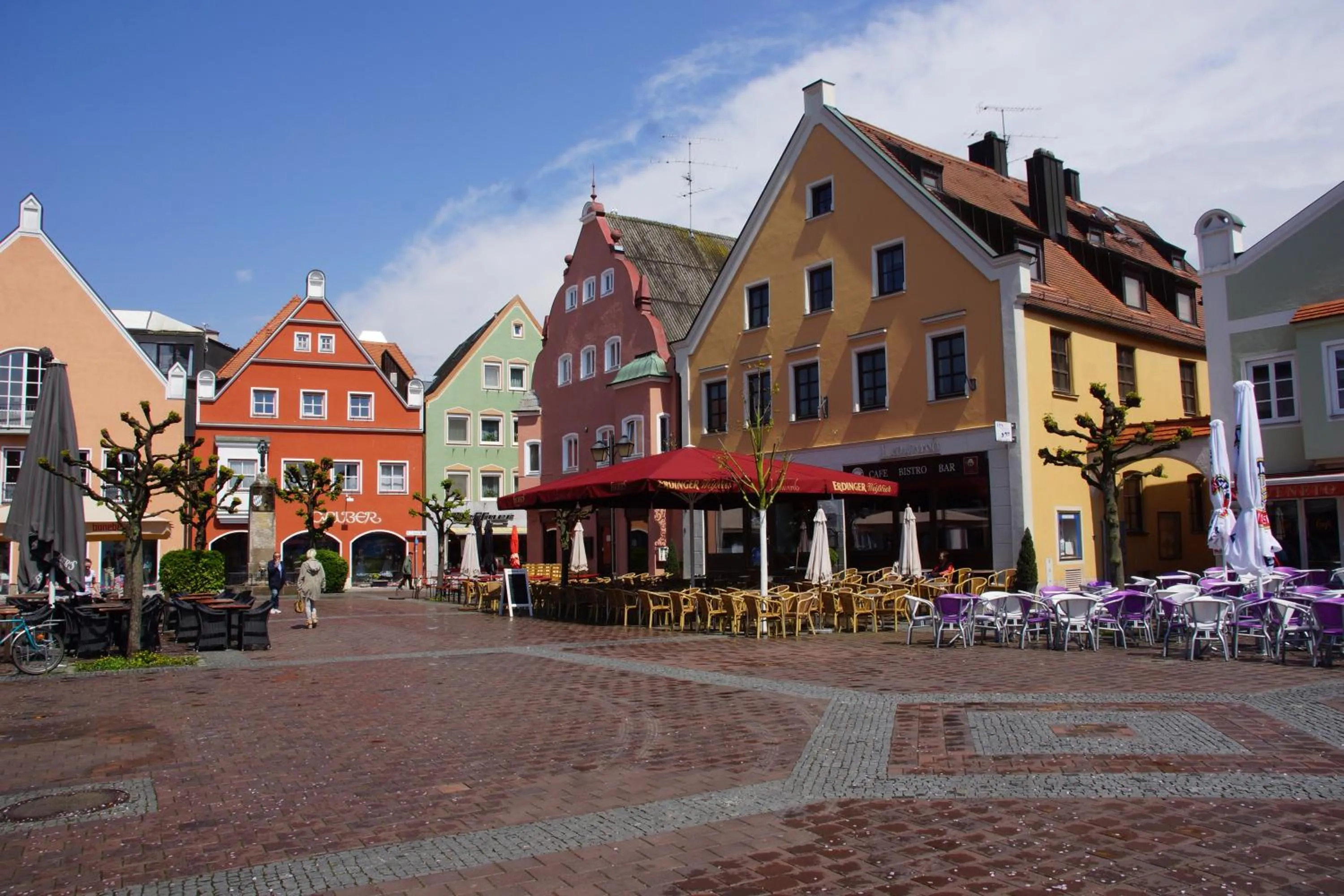 Restaurant/places to eat in FairSleep Motel Einstein Erding