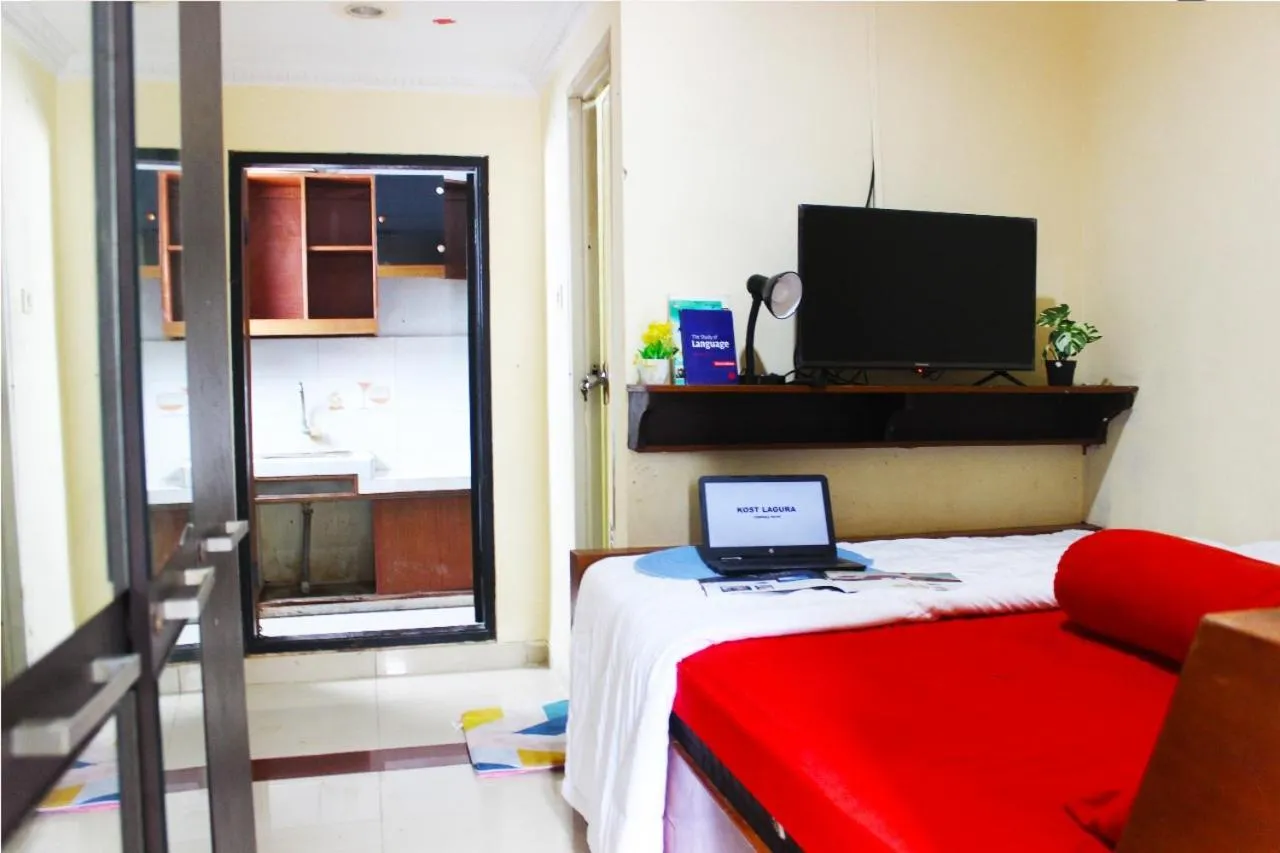 Bed in Lagura Residence