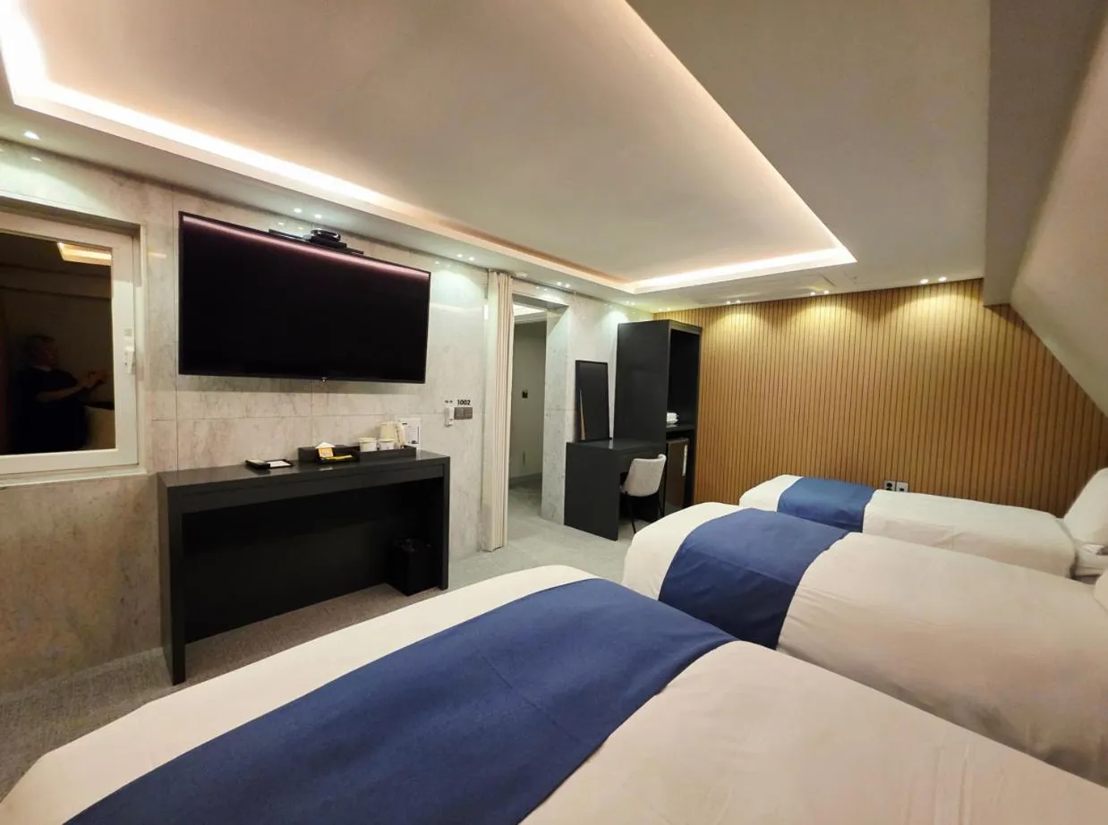 Bed in Blueduck hotel