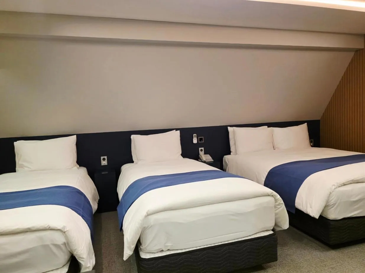 Bed in Blueduck hotel