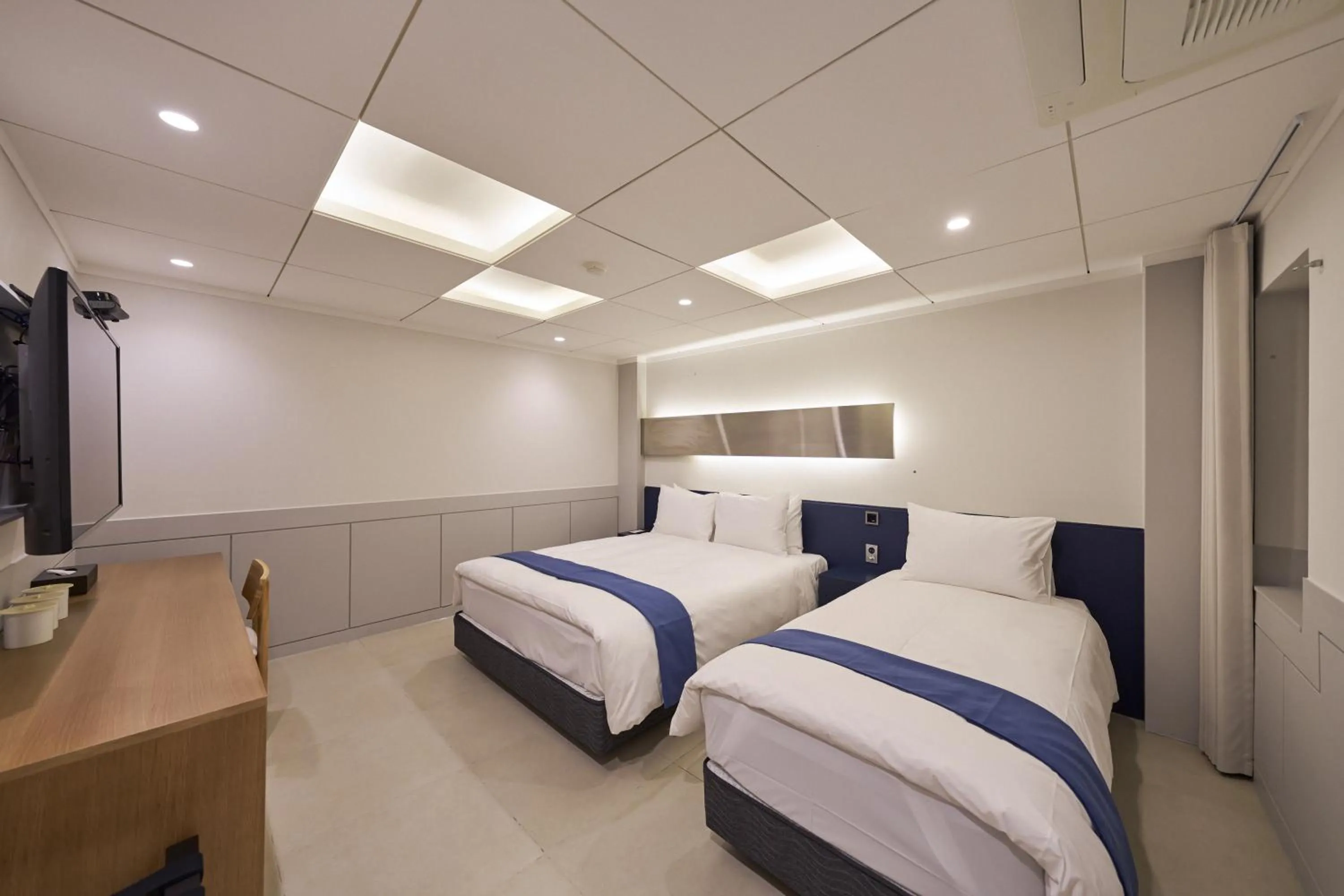 Bed in Blueduck hotel