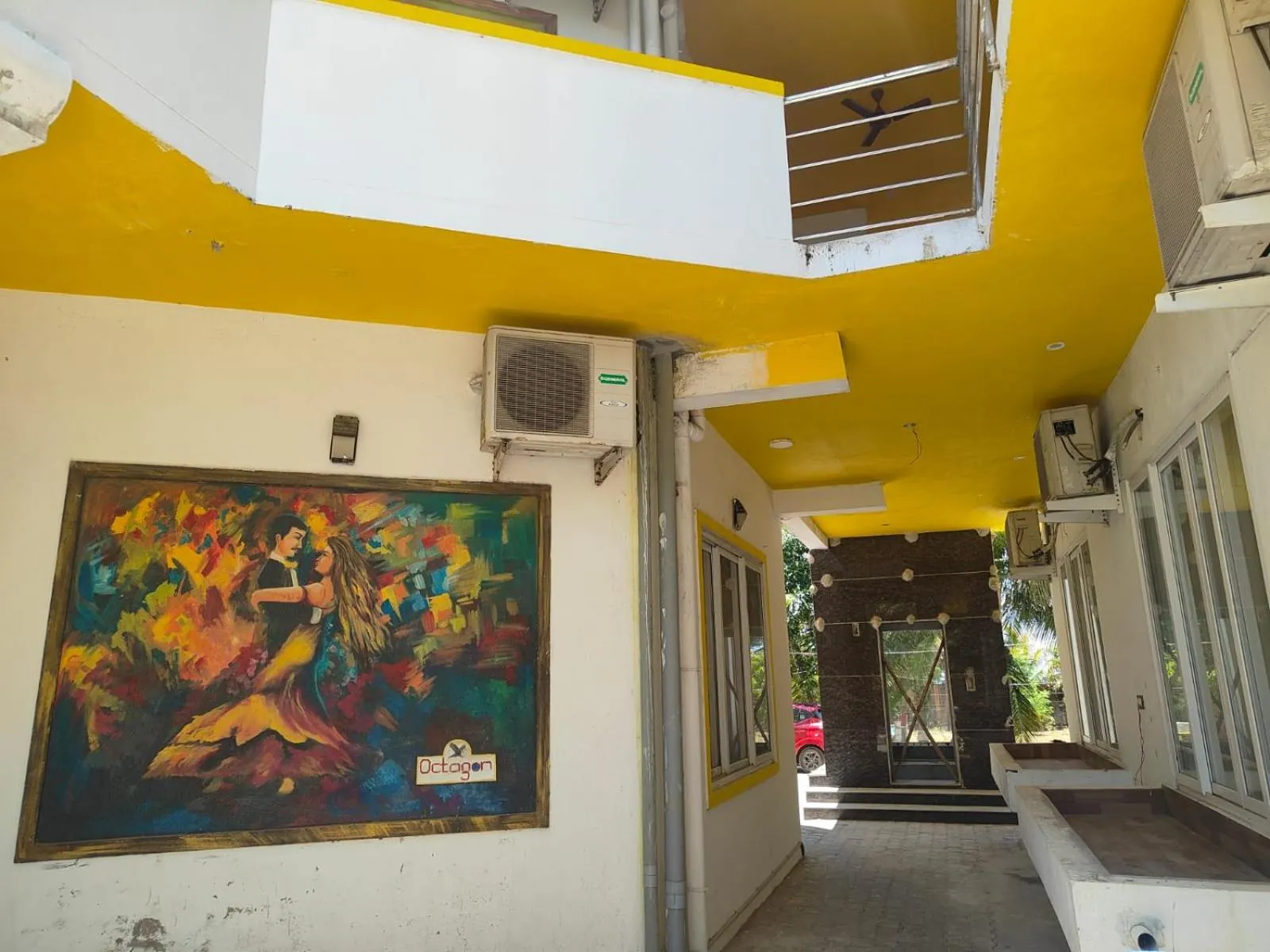 Octagon Beach Resort Pondicherry