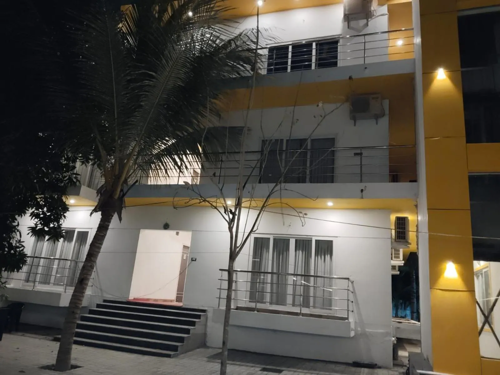 Octagon Beach Resort Pondicherry