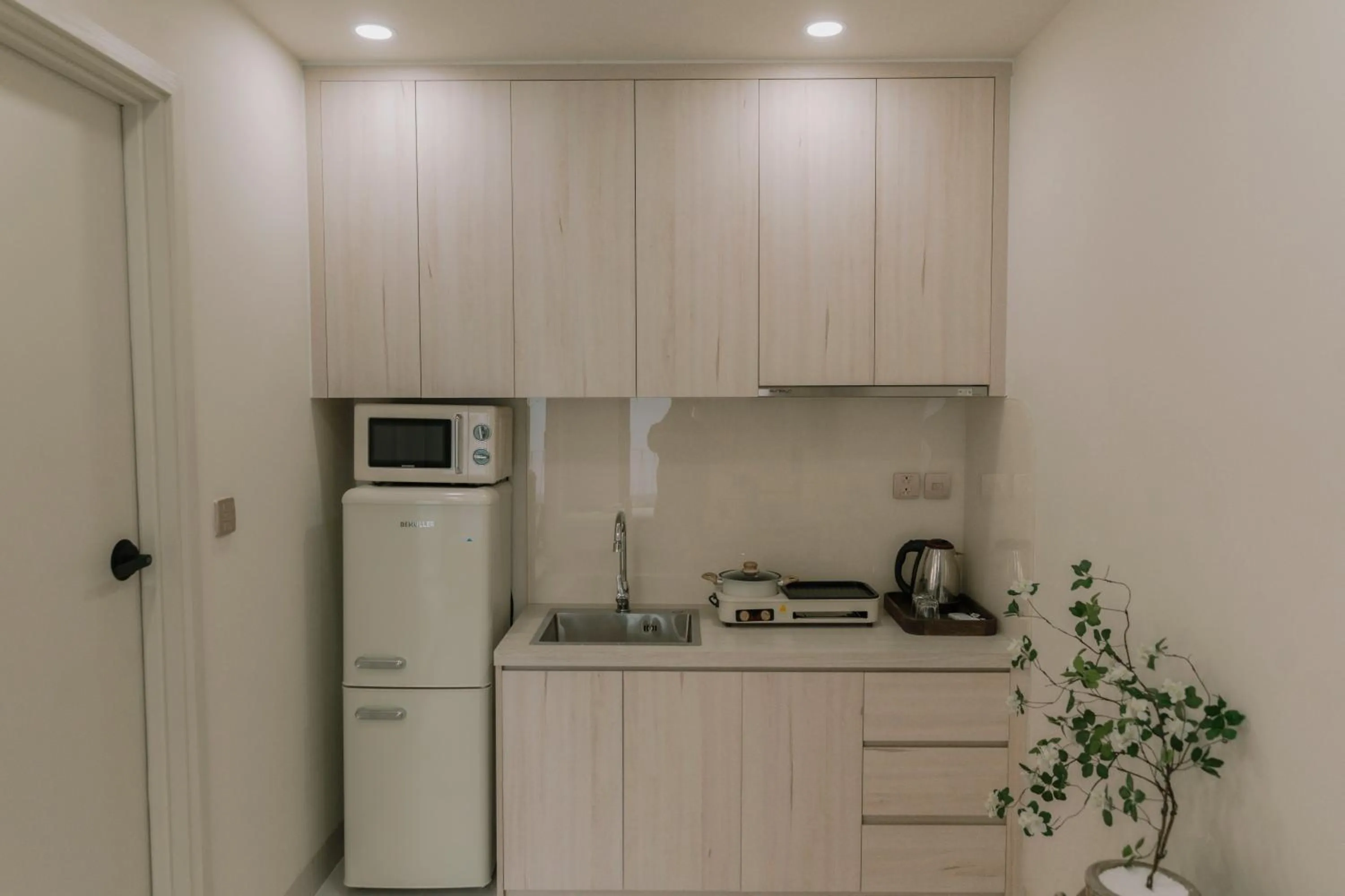 Coffee/tea facilities in EL Where Hotel