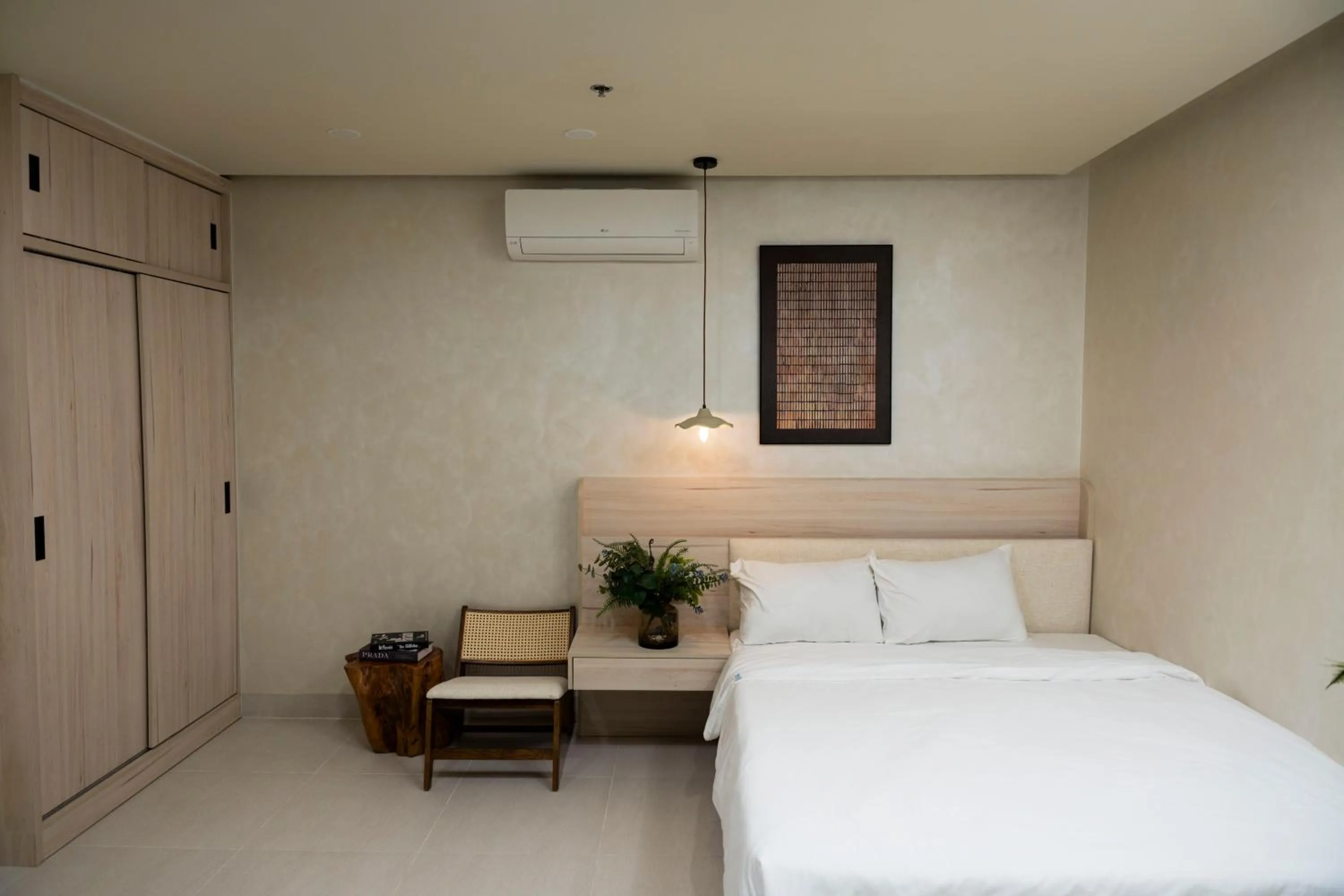 Bed in EL Where Hotel