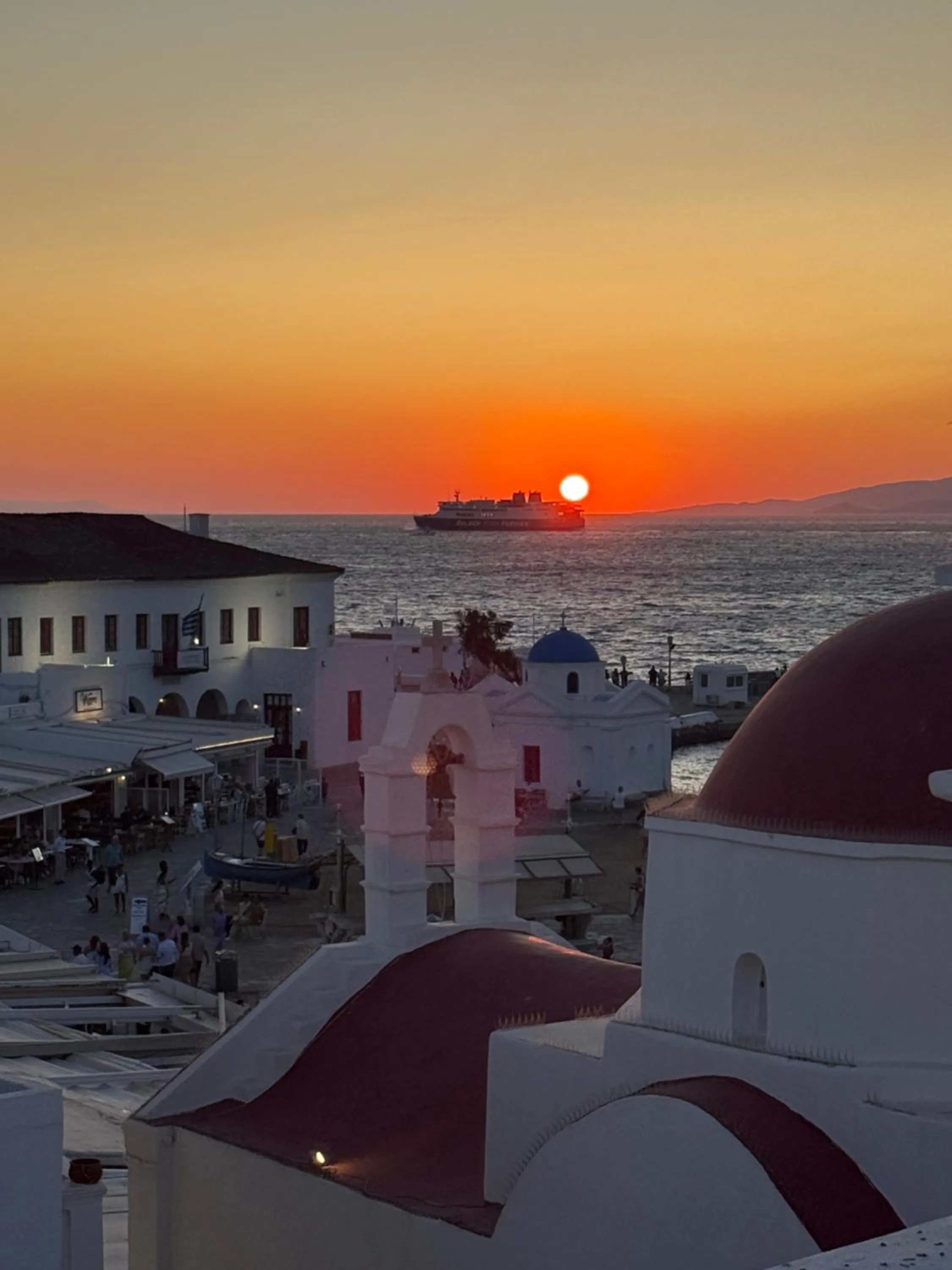 Sunset in Mr & Mrs Mykonos The Residence