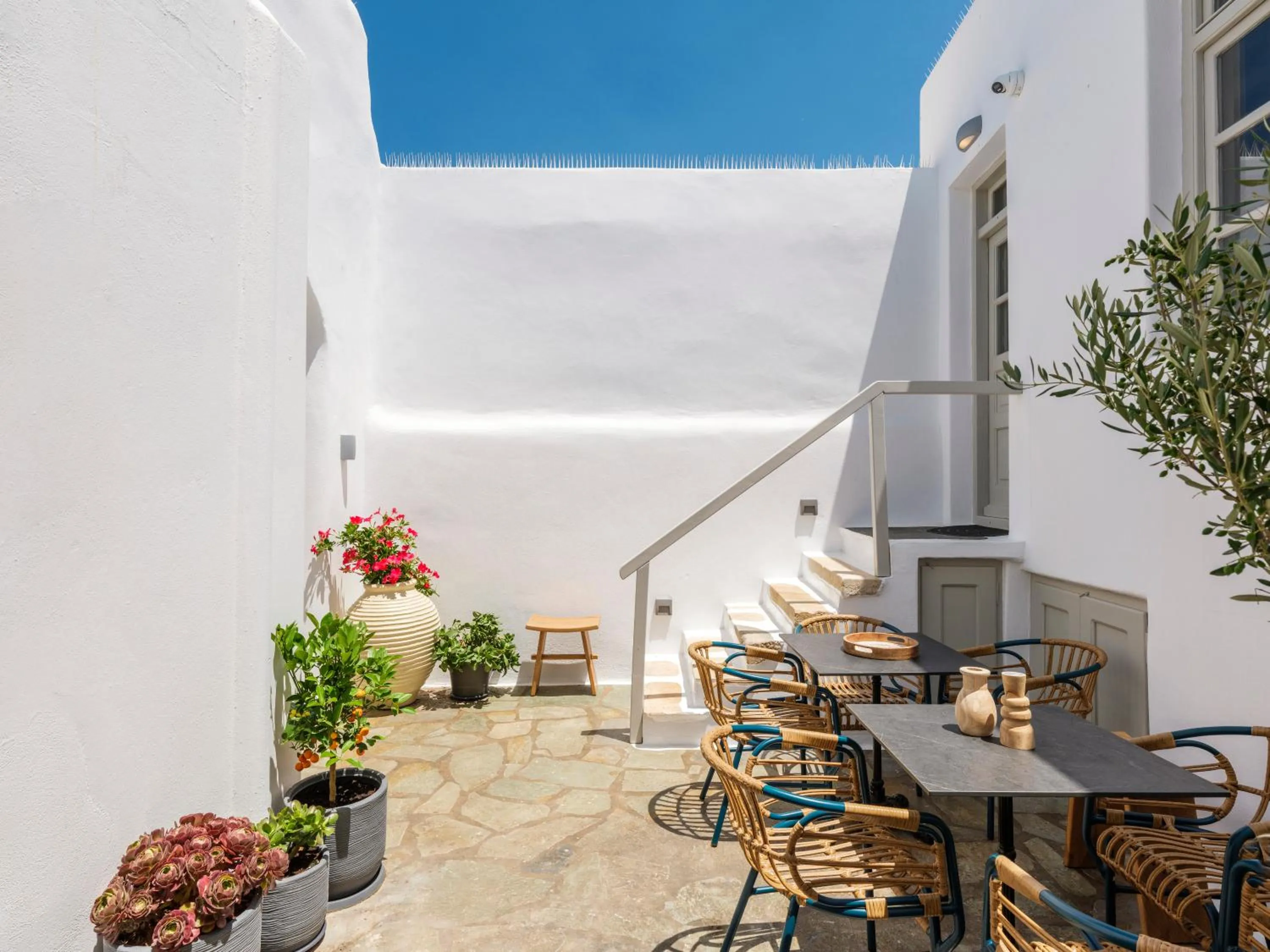Inner courtyard view in Mr & Mrs Mykonos The Residence