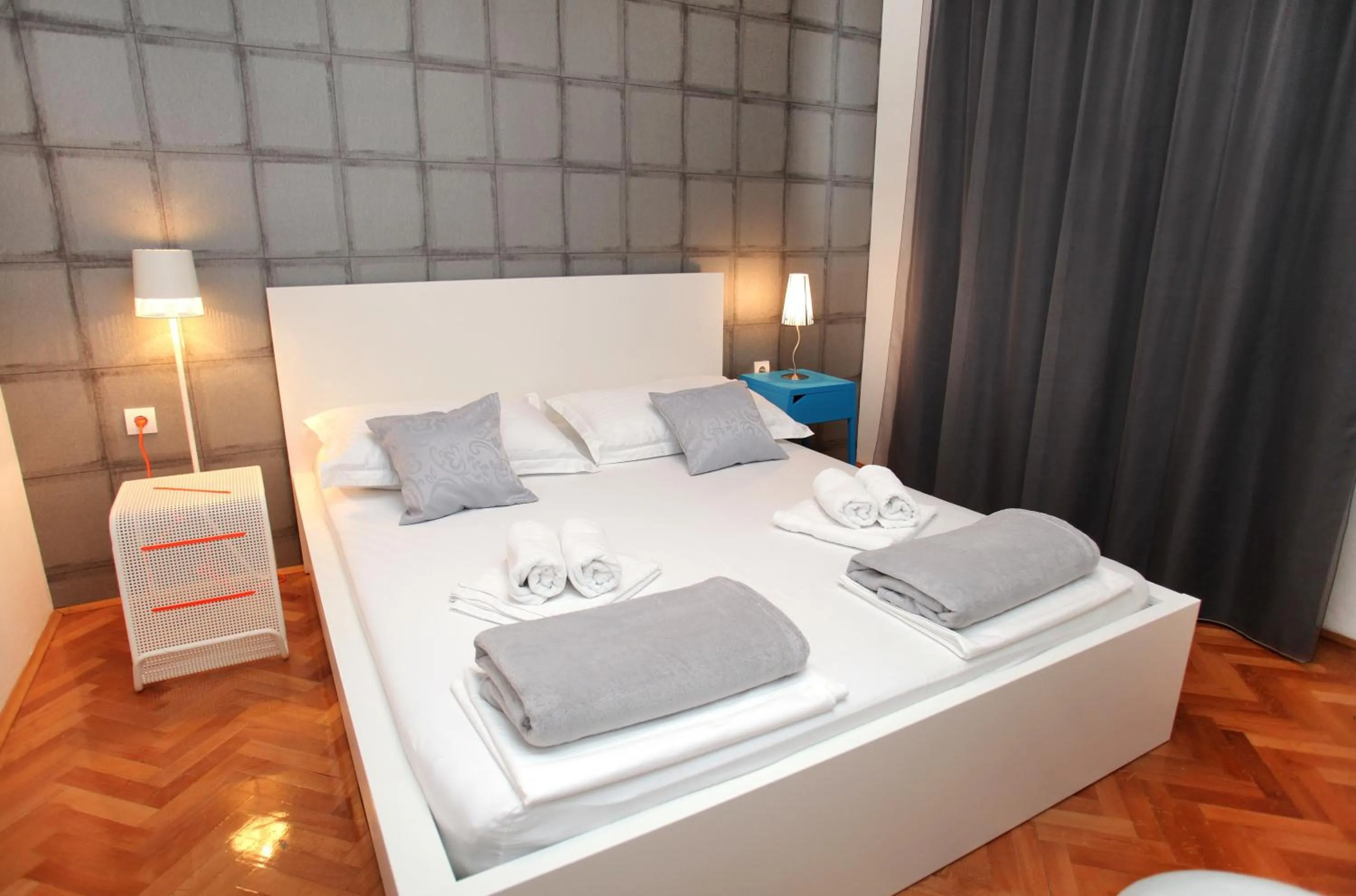 Bedroom, Bed in Happy Dreams Apartment near the beach and old town