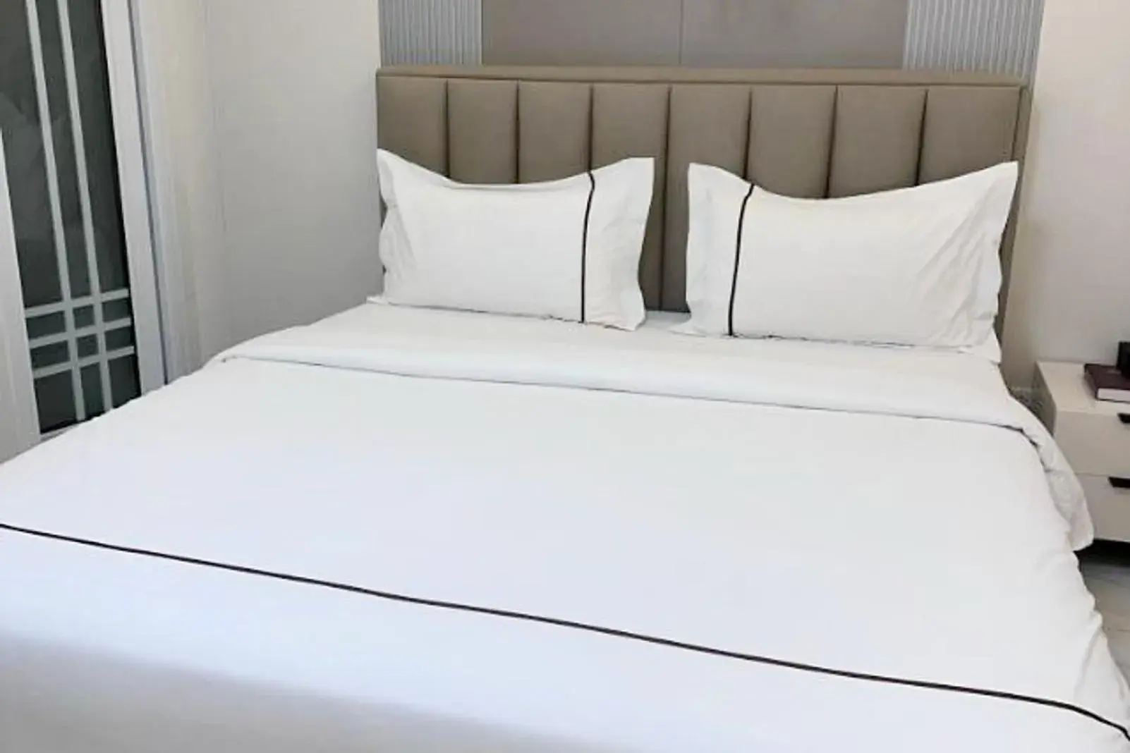 Superior Double Room in Aku Inn Cebu City Superior Double Room in Aku Inn Cebu City