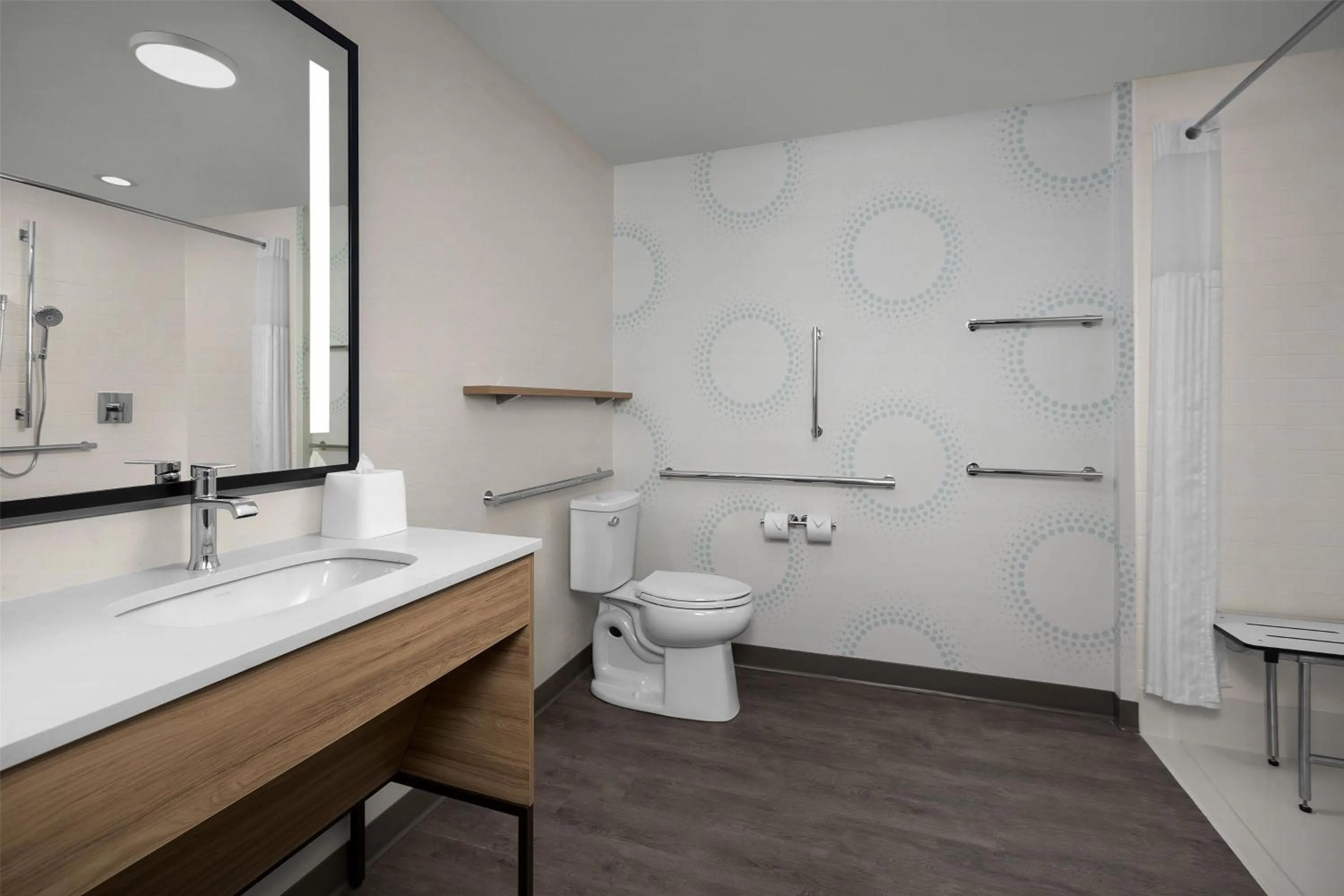 Bathroom in Tru By Hilton Joliet Plainfield