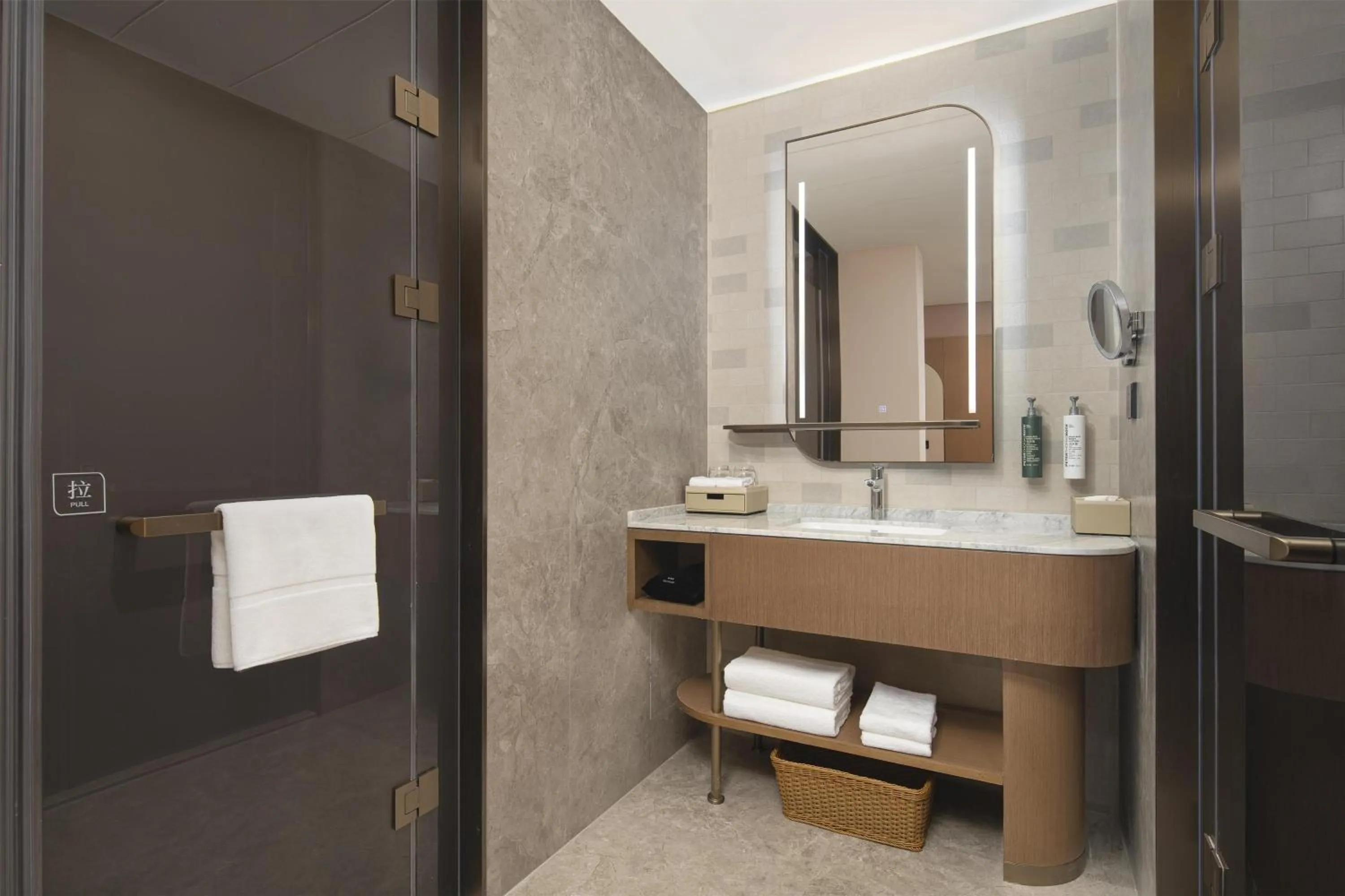 Bathroom in Hilton Garden Inn Urumqi Railway Station