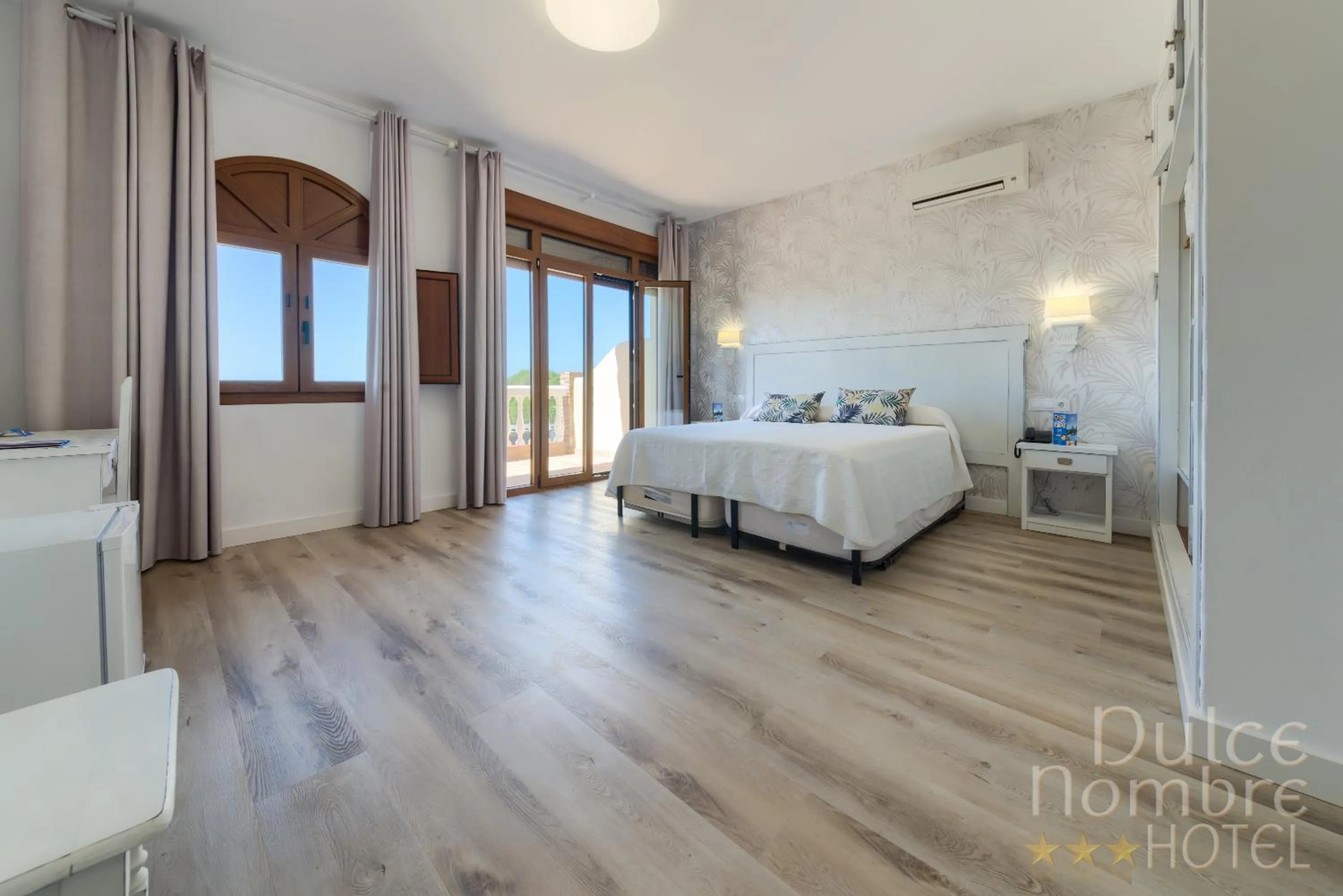 Bed in Dulce Nombre Hotel - Apartamentos