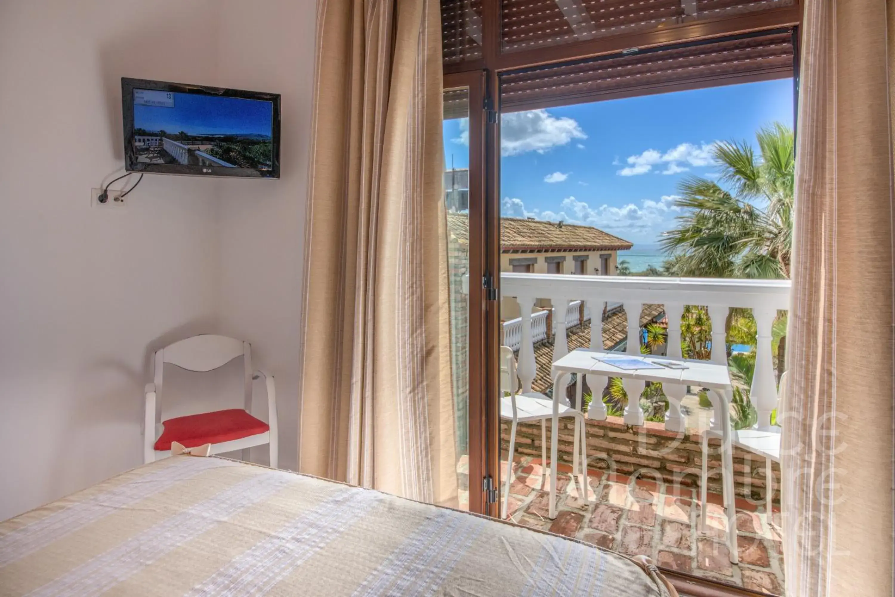 Deluxe Single Room with Sea View in Dulce Nombre Hotel - Apartamentos Deluxe Single Room with Sea View in Dulce Nombre Hotel - Apartamentos