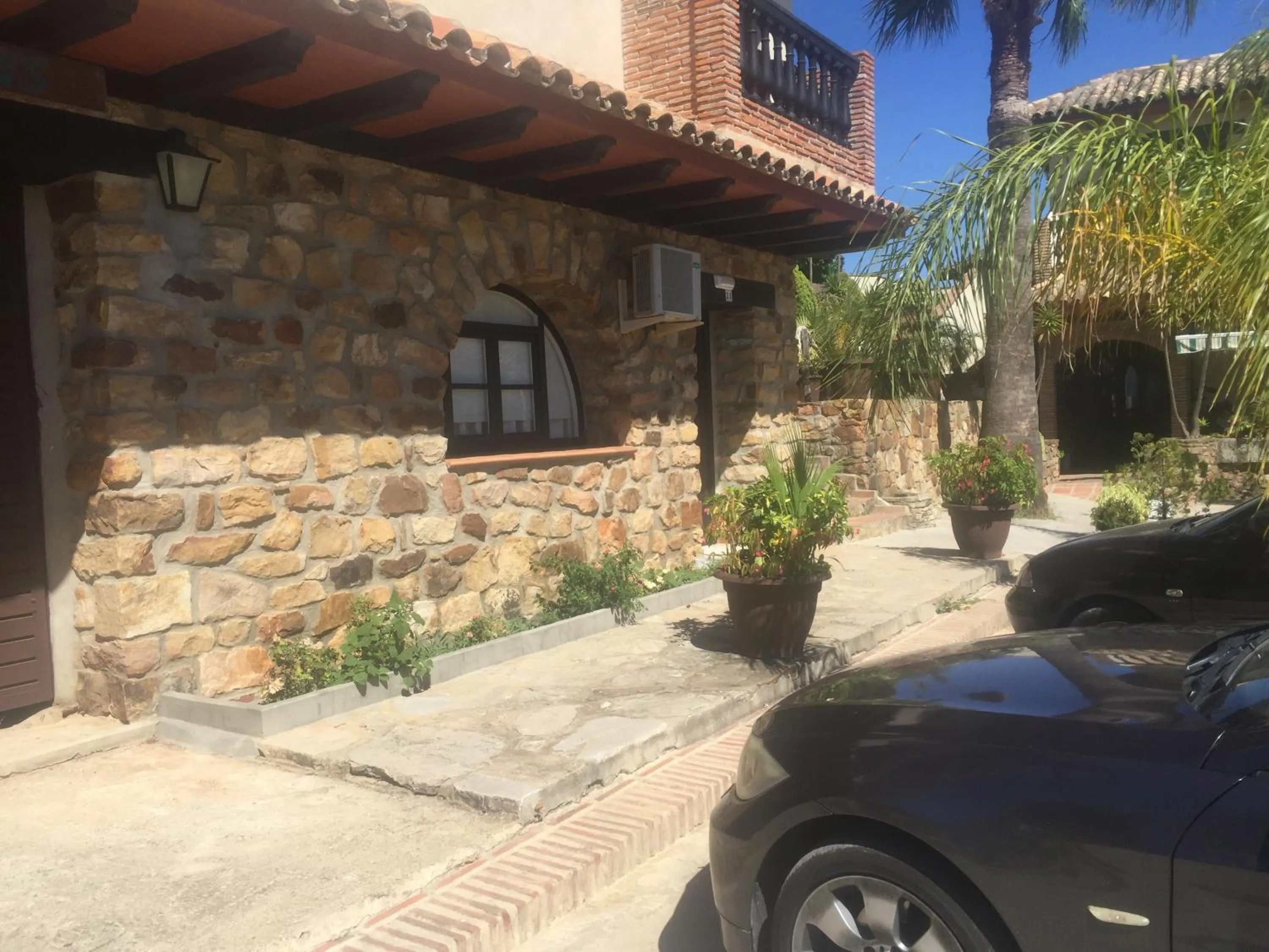 Photo of the whole room in Dulce Nombre Hotel - Apartamentos