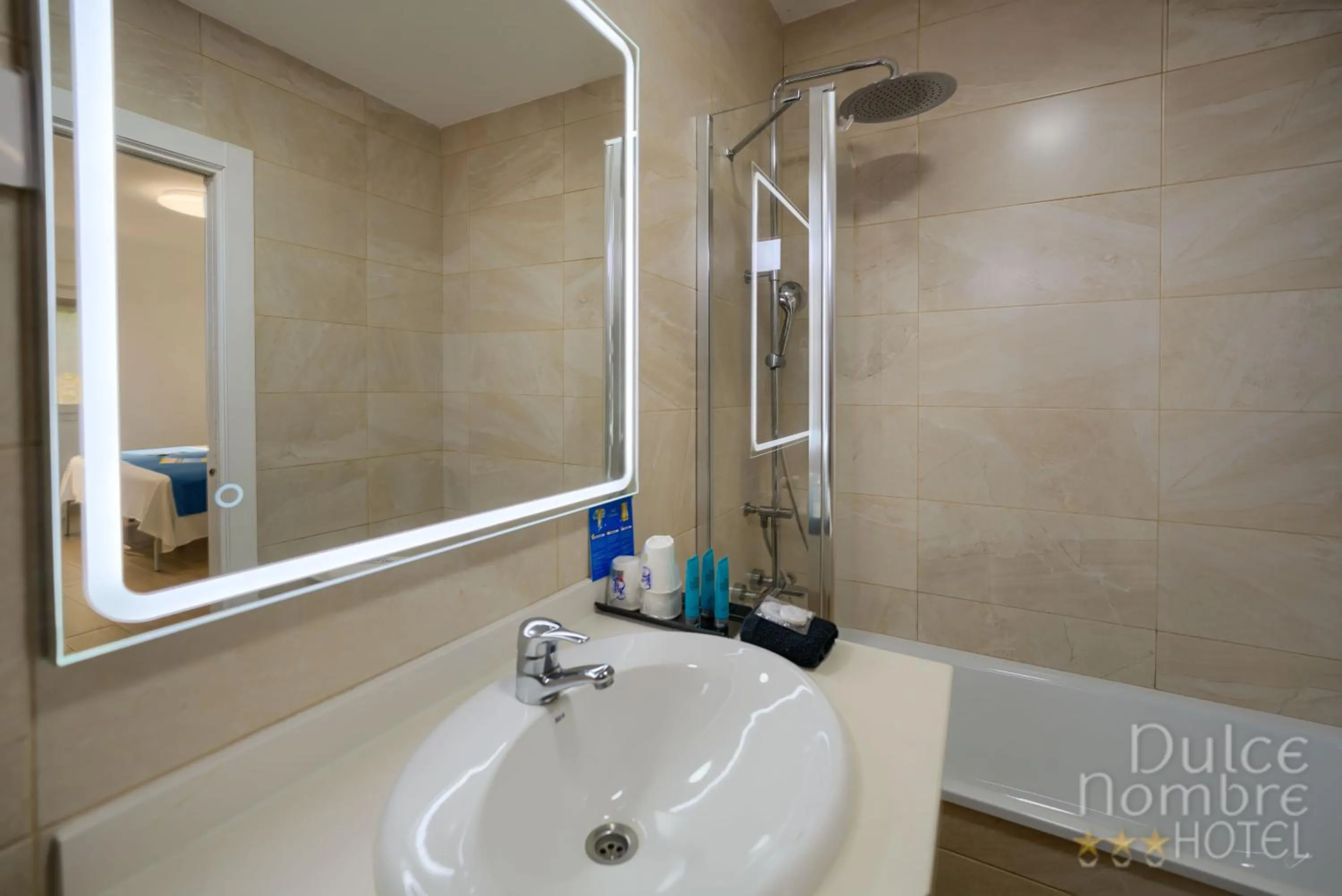 Bathroom in Dulce Nombre Hotel - Apartamentos