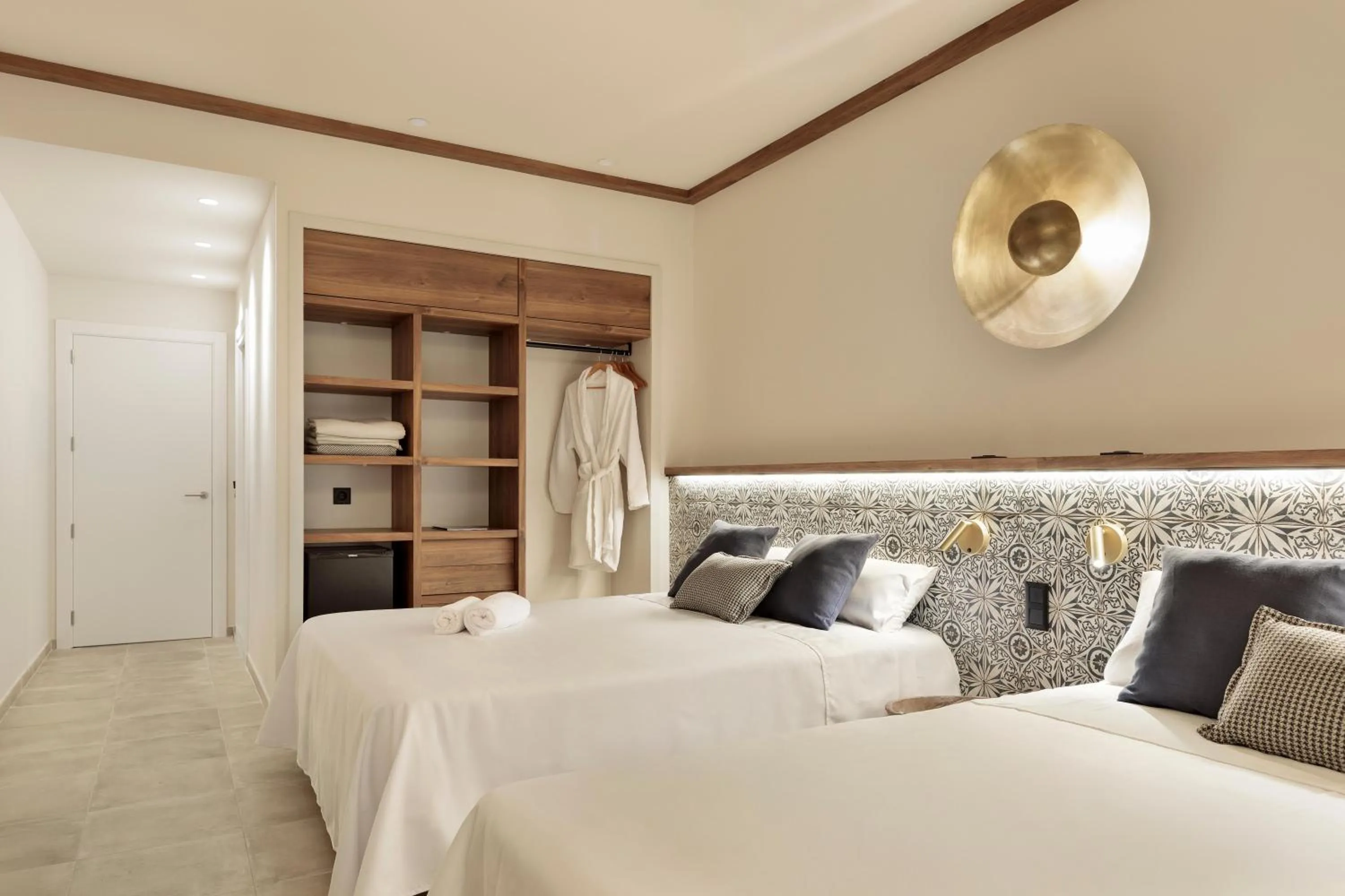 Photo of the whole room, Bed in Hotel Best Village Chipiona