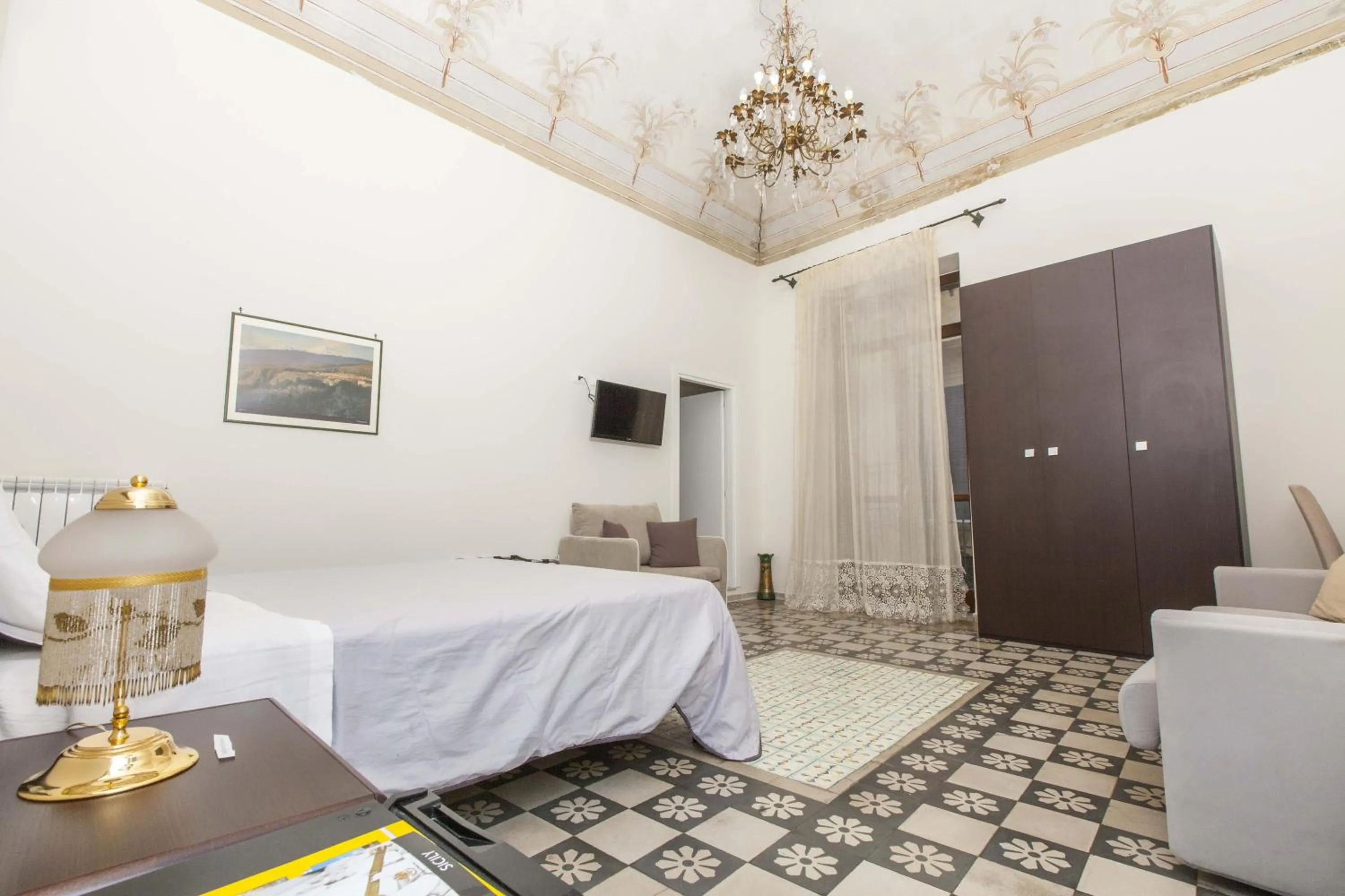 Photo of the whole room, Bed in B&B del Massimo