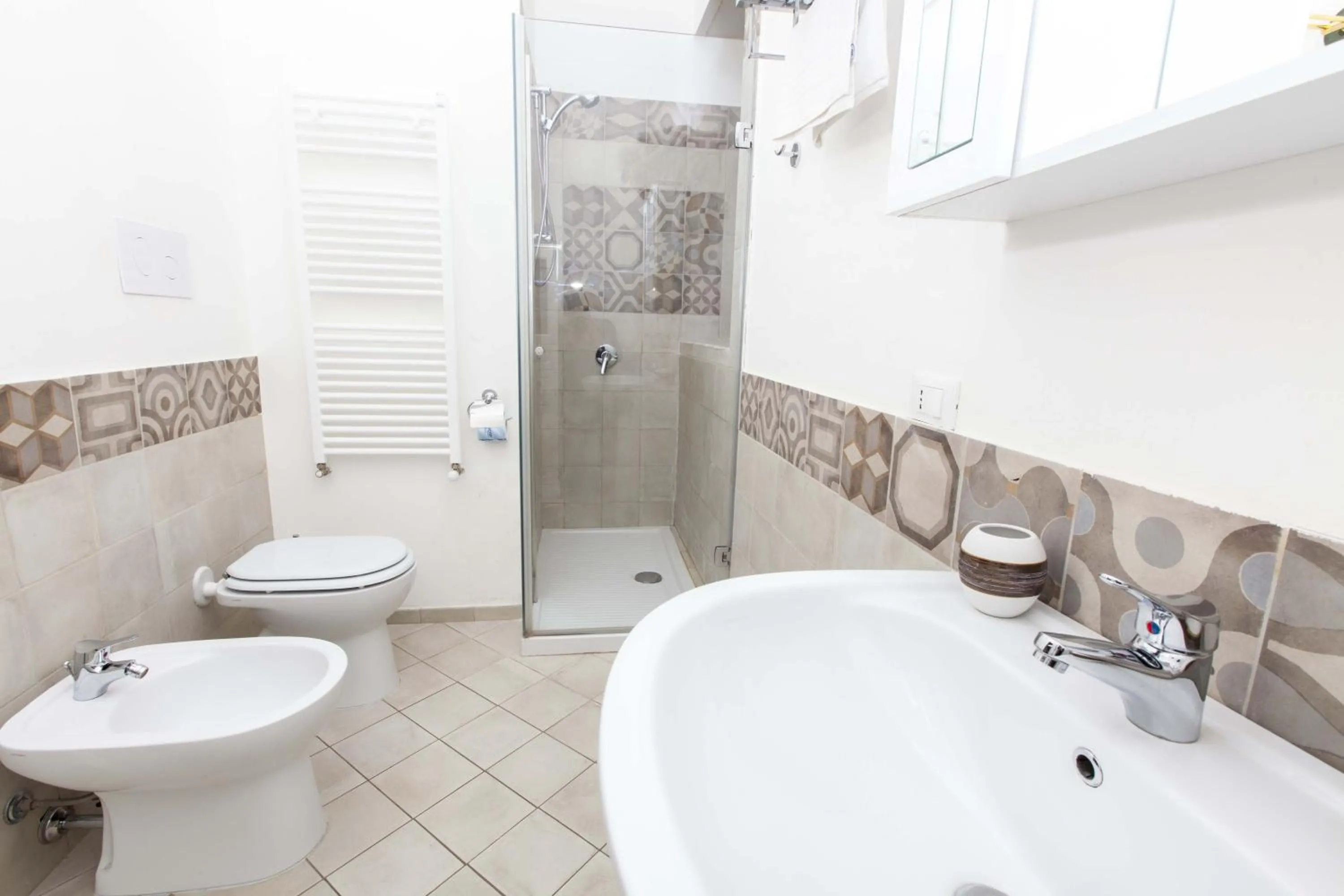 Shower in B&B del Massimo