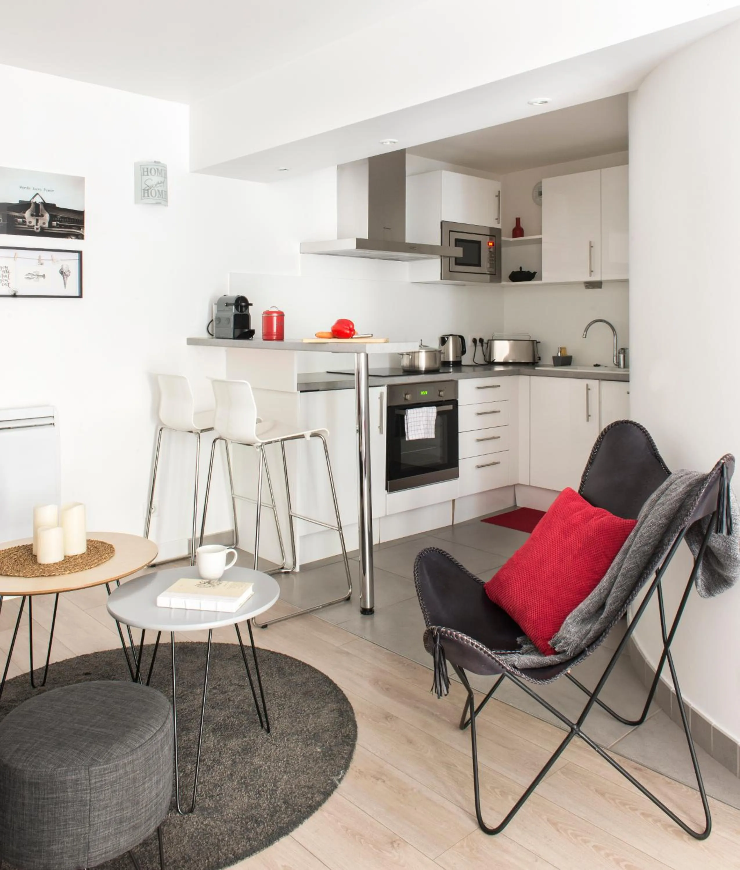 Kitchen or kitchenette in Appartements - Le Logis Versaillais