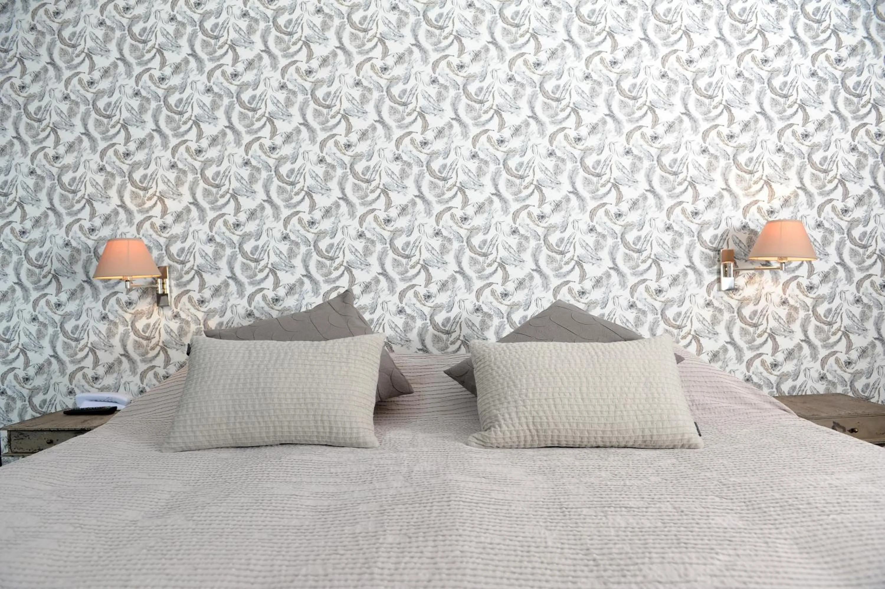 Bed in Hôtel des Basses Pyrénées - Bayonne