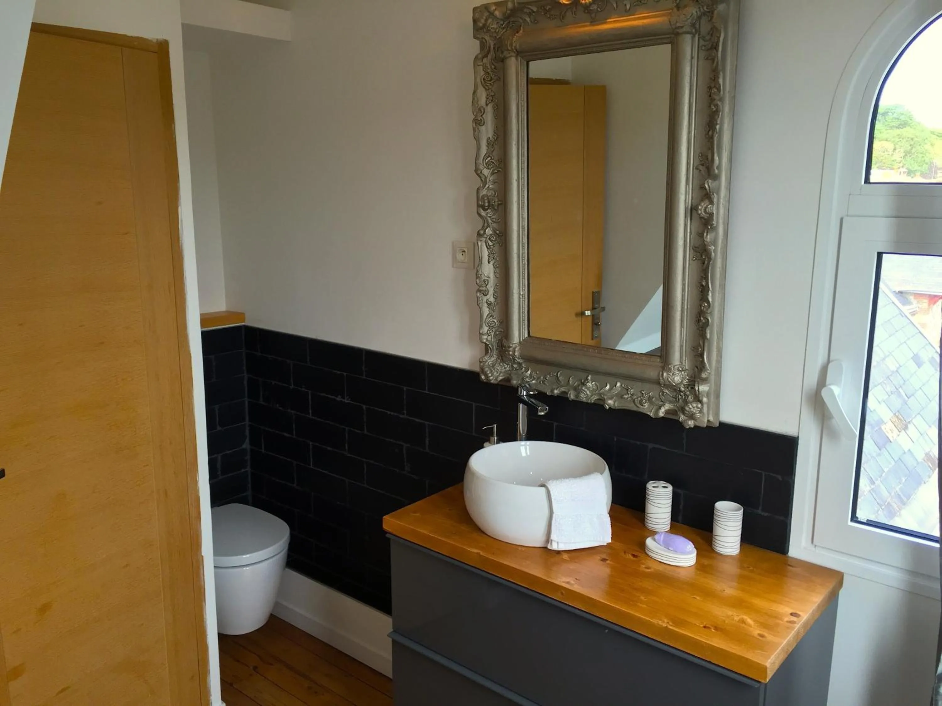 Toilet in Le Loft du Clocheton