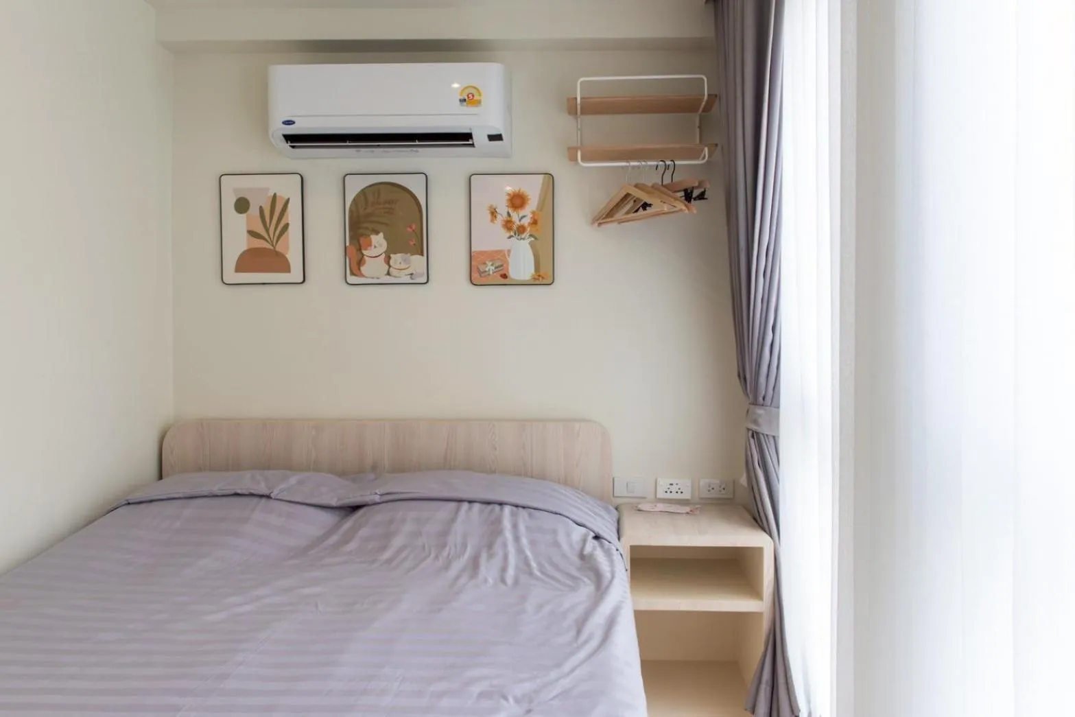 Bedroom, Bed in Shizuka House - 500 m walk to BTS Phrom Phong