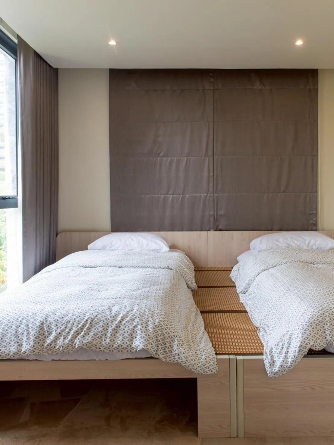 Bed in Shizuka House - 500 m walk to BTS Phrom Phong