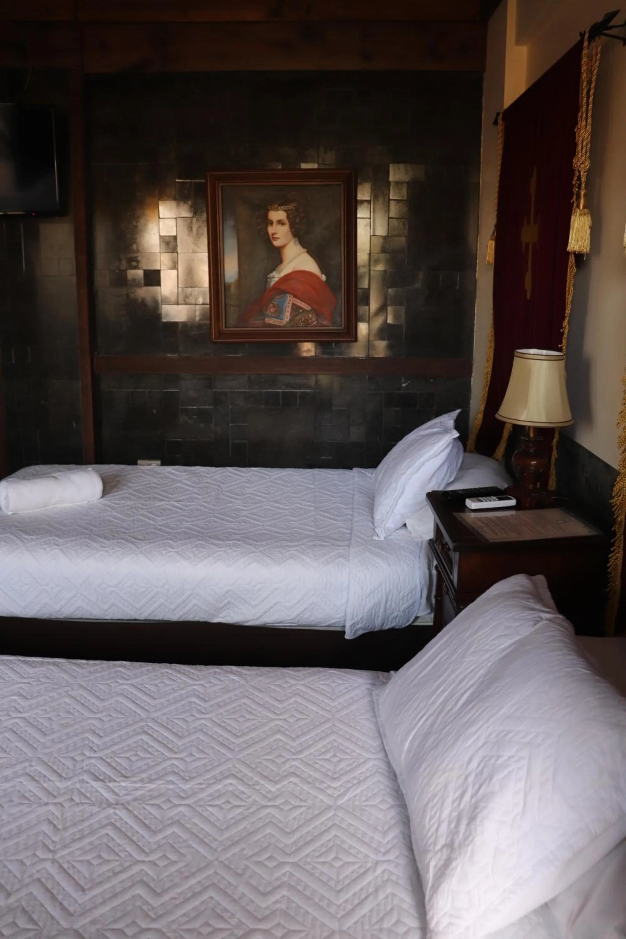 Photo of the whole room, Bed in Castillo Medieval
