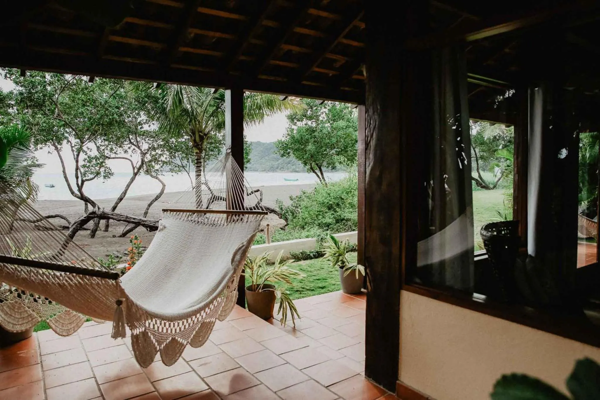 Patio in Sansara Surf Yoga & Resort