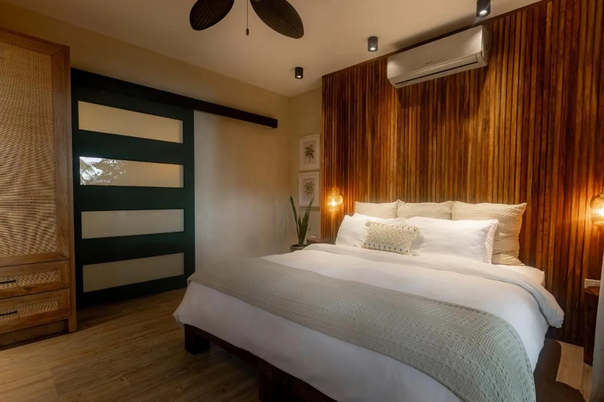 Bed in Sansara Surf Yoga & Resort