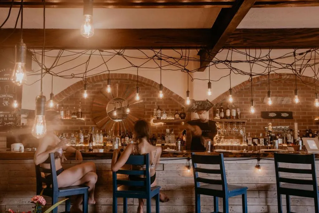 Restaurant/places to eat in Sansara Surf Yoga & Resort