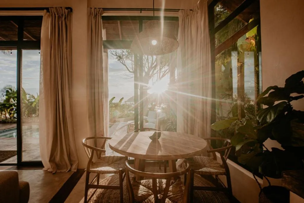 Living room in Sansara Surf Yoga & Resort