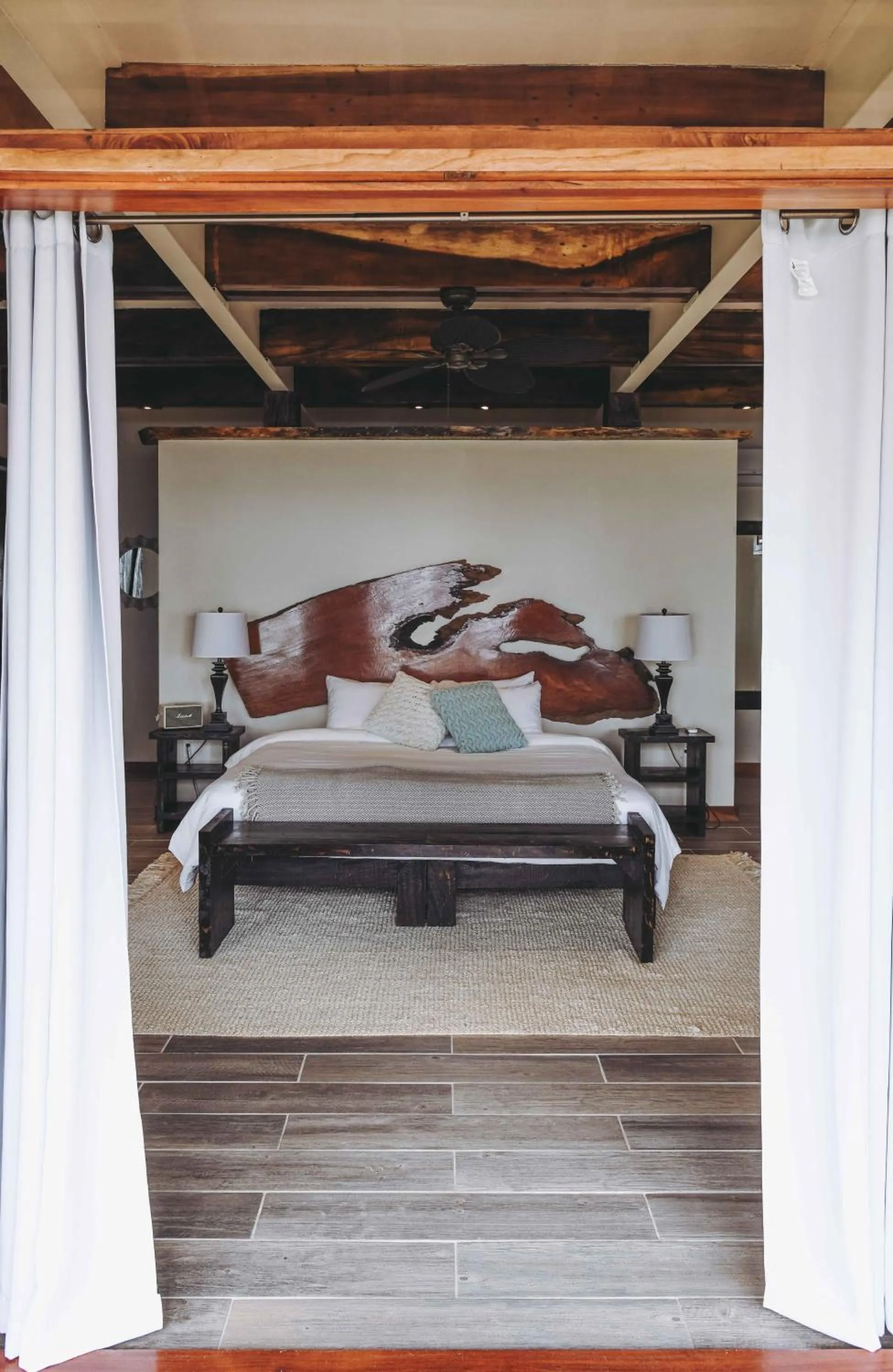 Bed in Sansara Surf Yoga & Resort