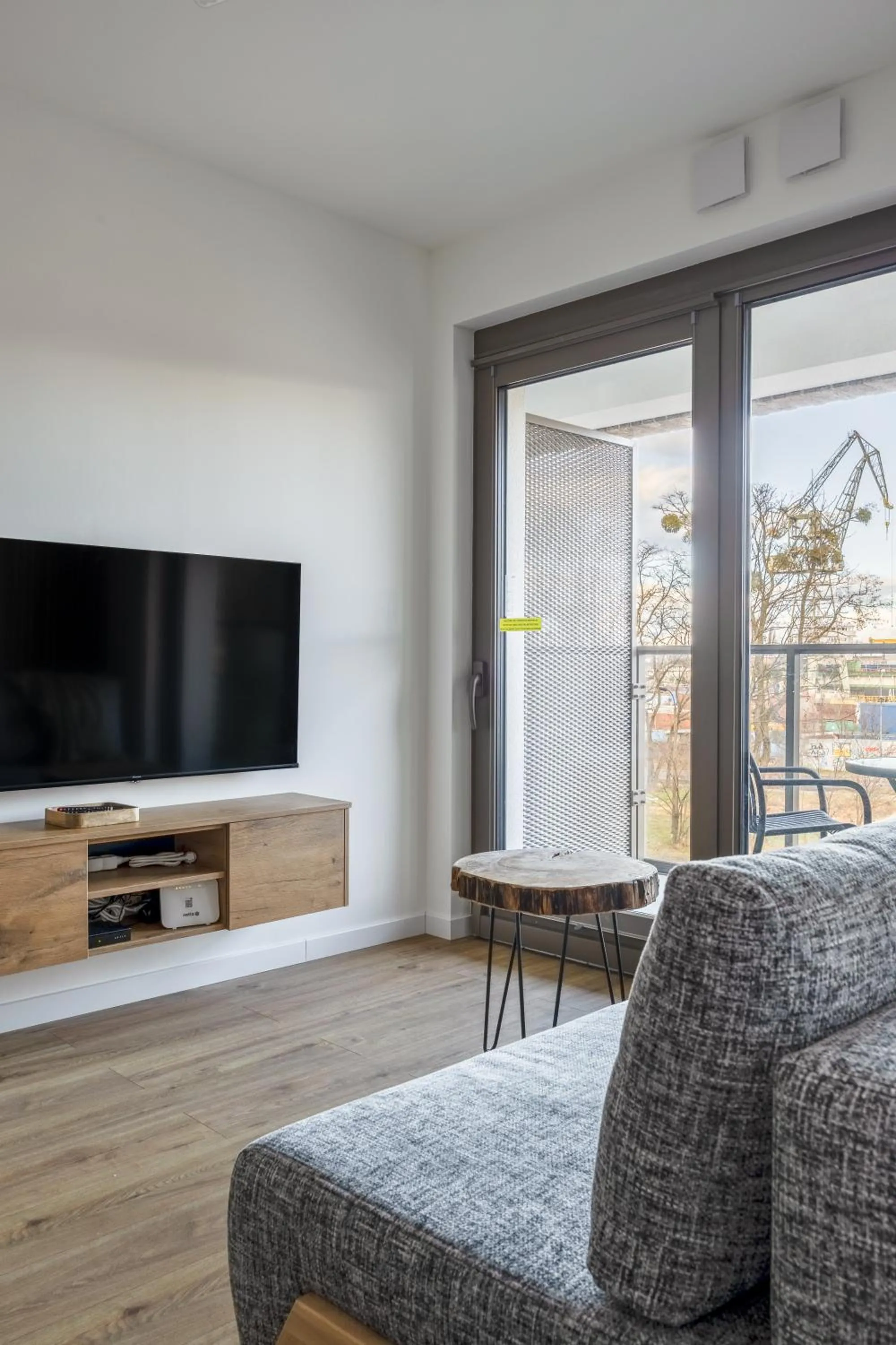 Lily Apart - Rooftop Terrace Apartments by the Shipyard