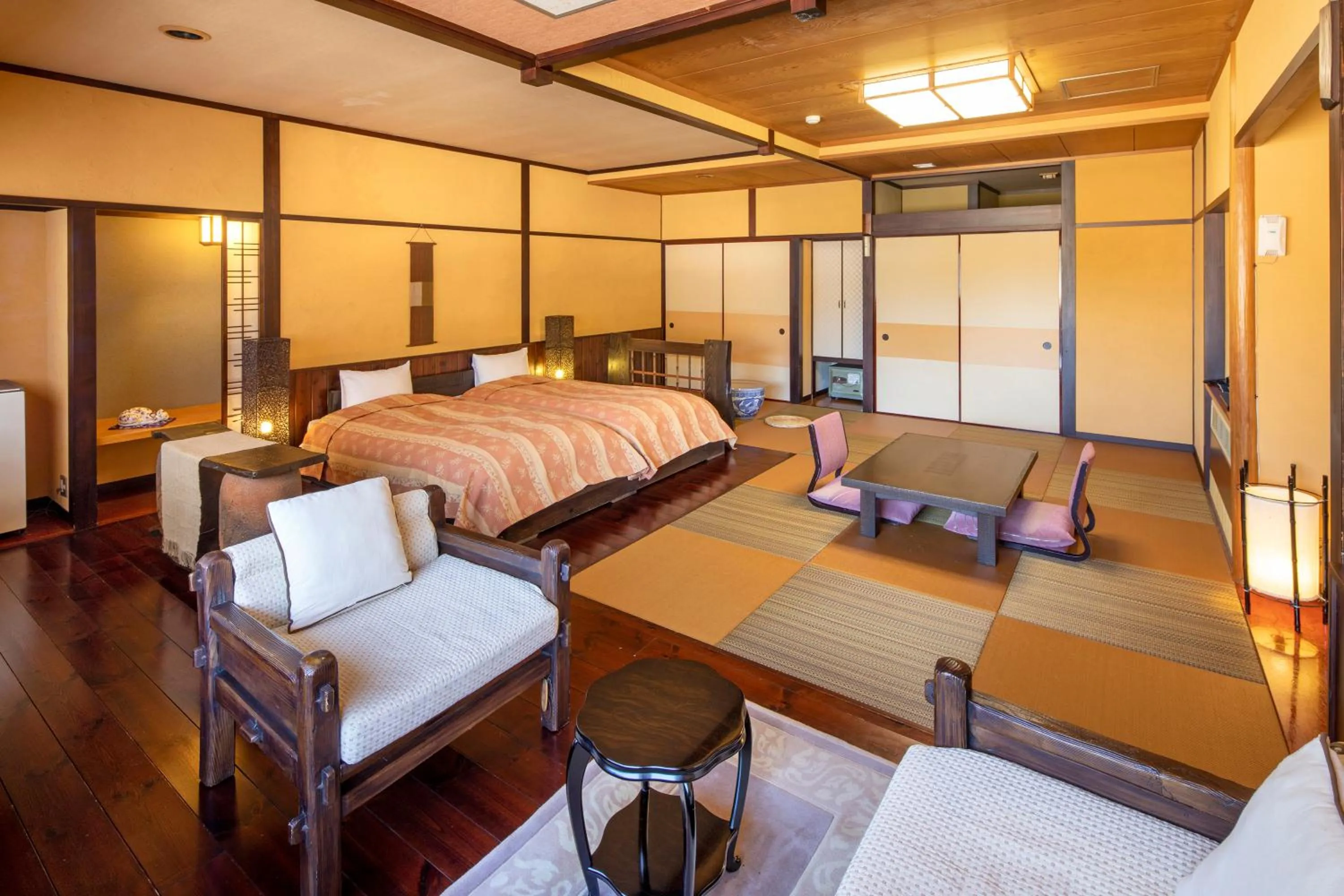 Photo of the whole room in Bosenkan