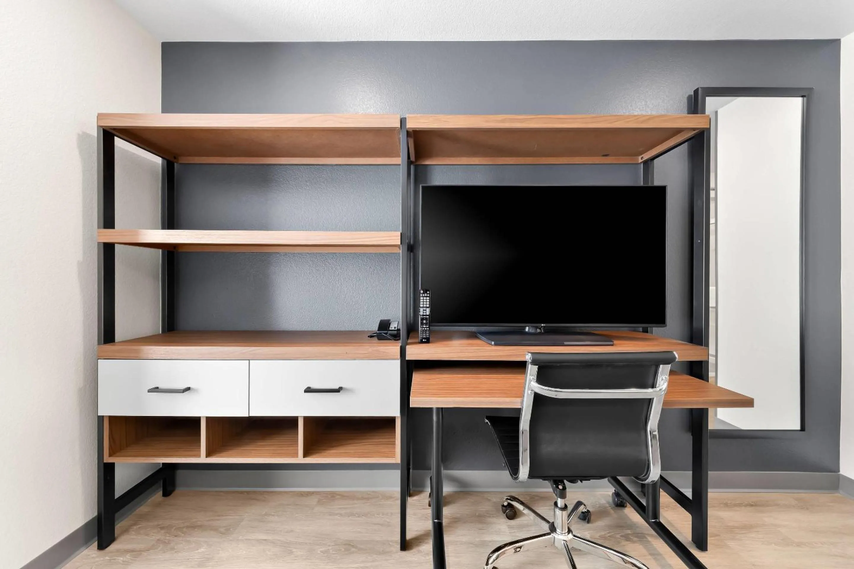Bedroom in Everhome Suites San Bernardino - Loma Linda