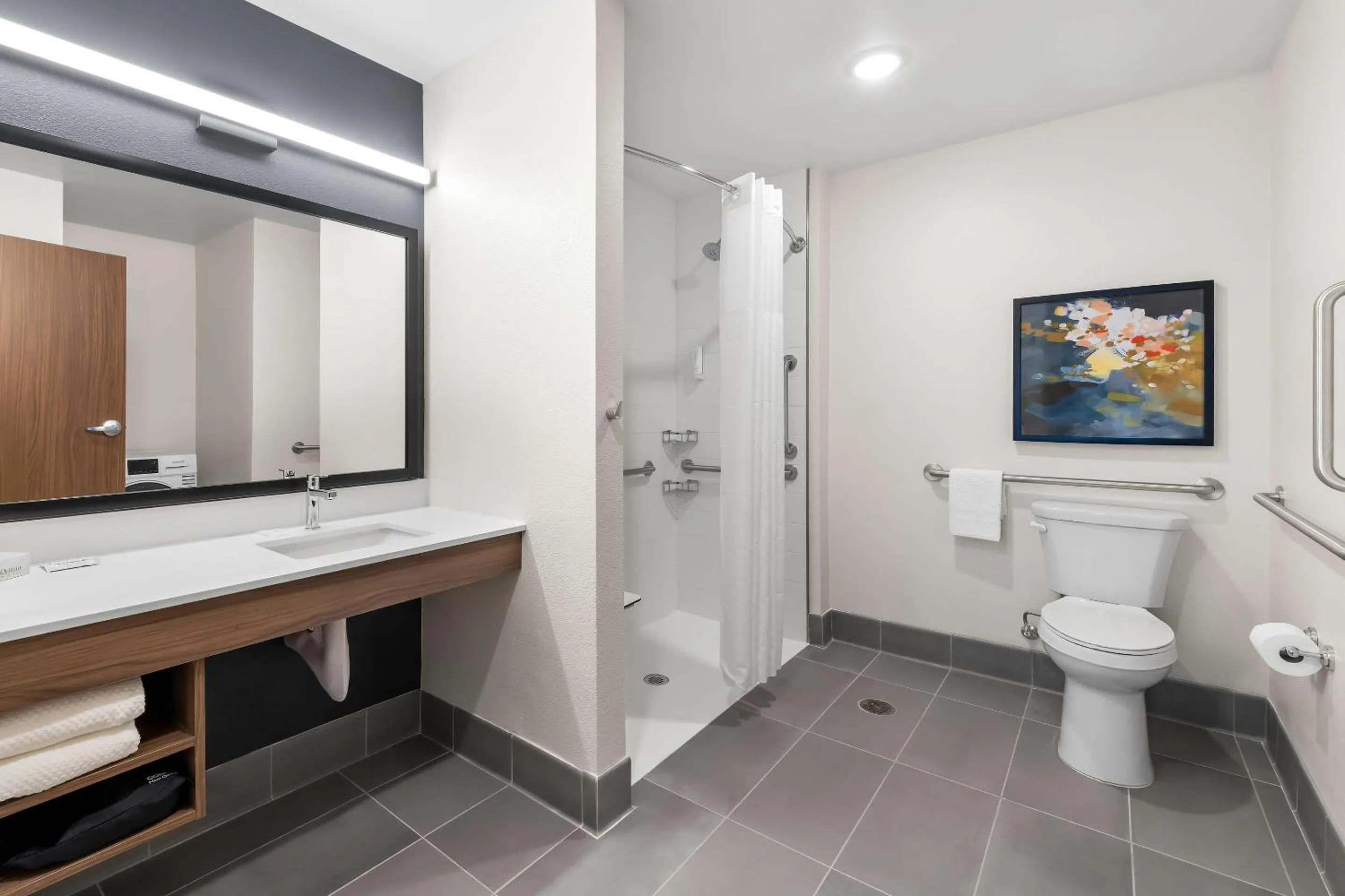 Bedroom in Everhome Suites San Bernardino - Loma Linda