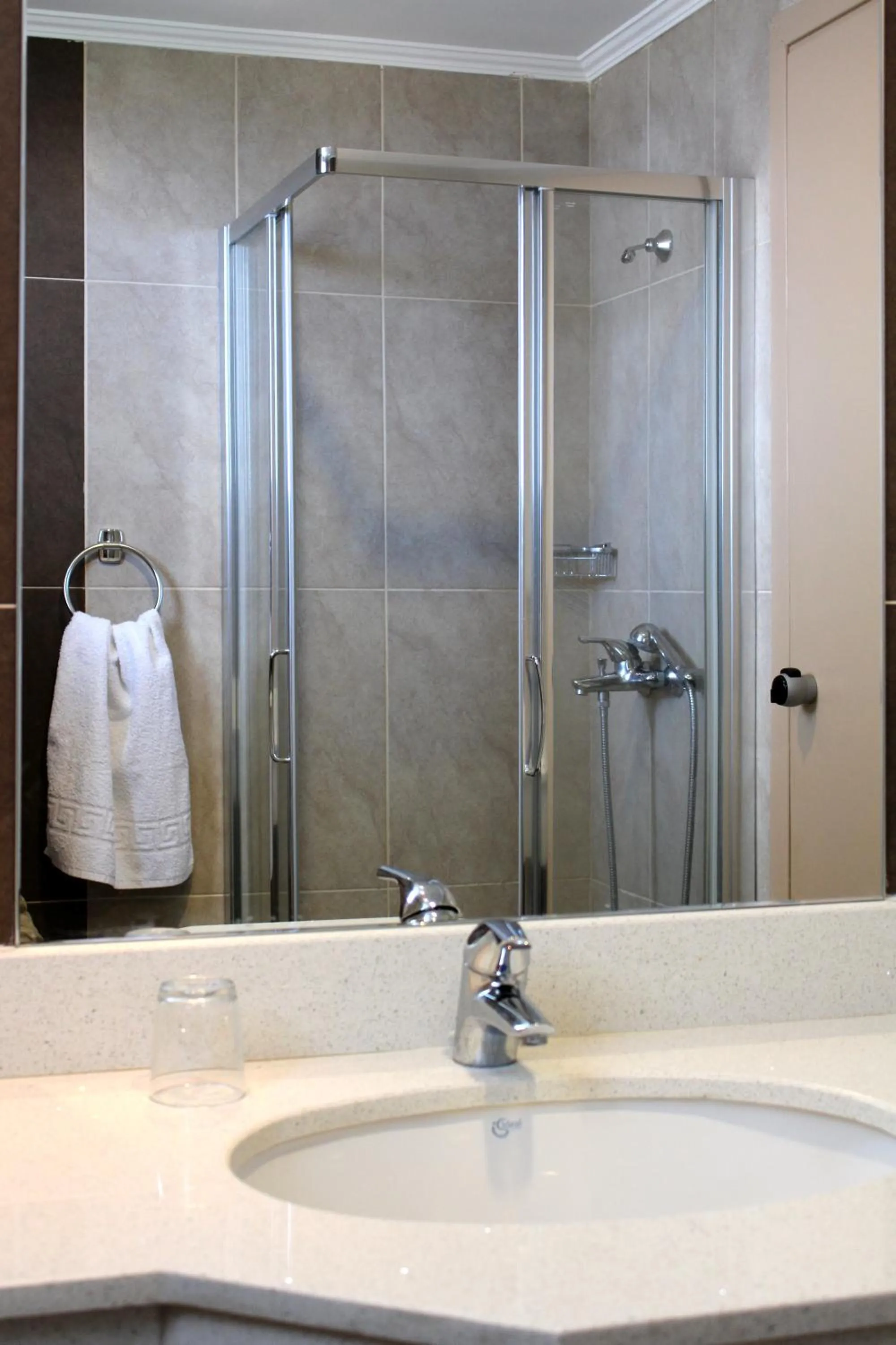 Shower in Sea Melody Beach Hotel Apartments