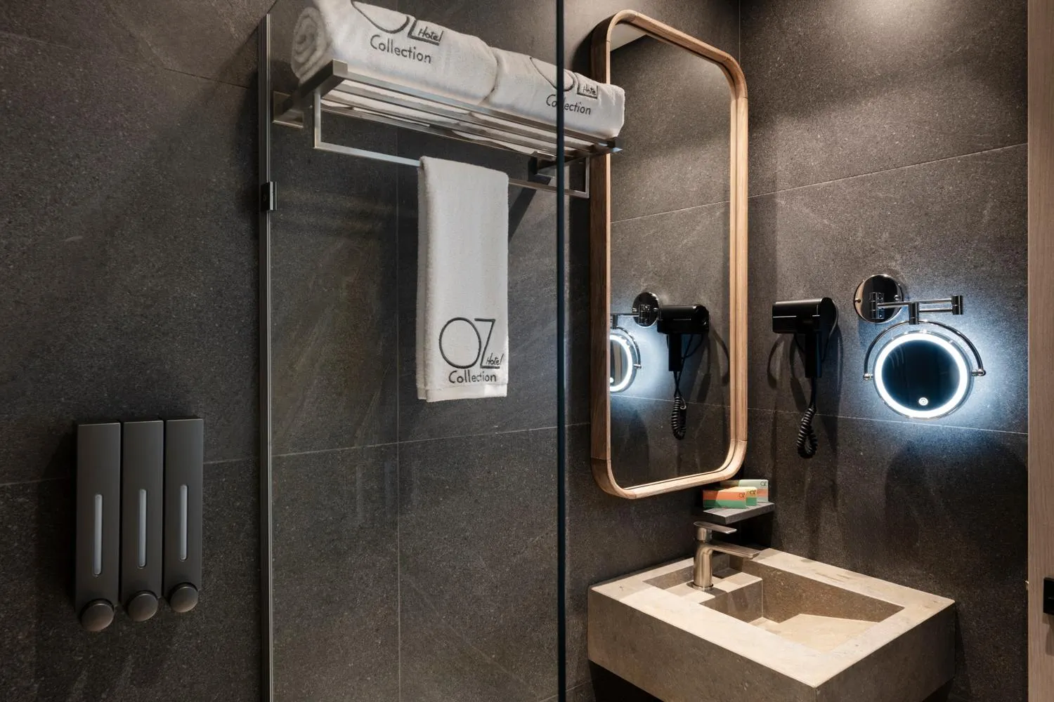 Bathroom in OZ Hotel Collection