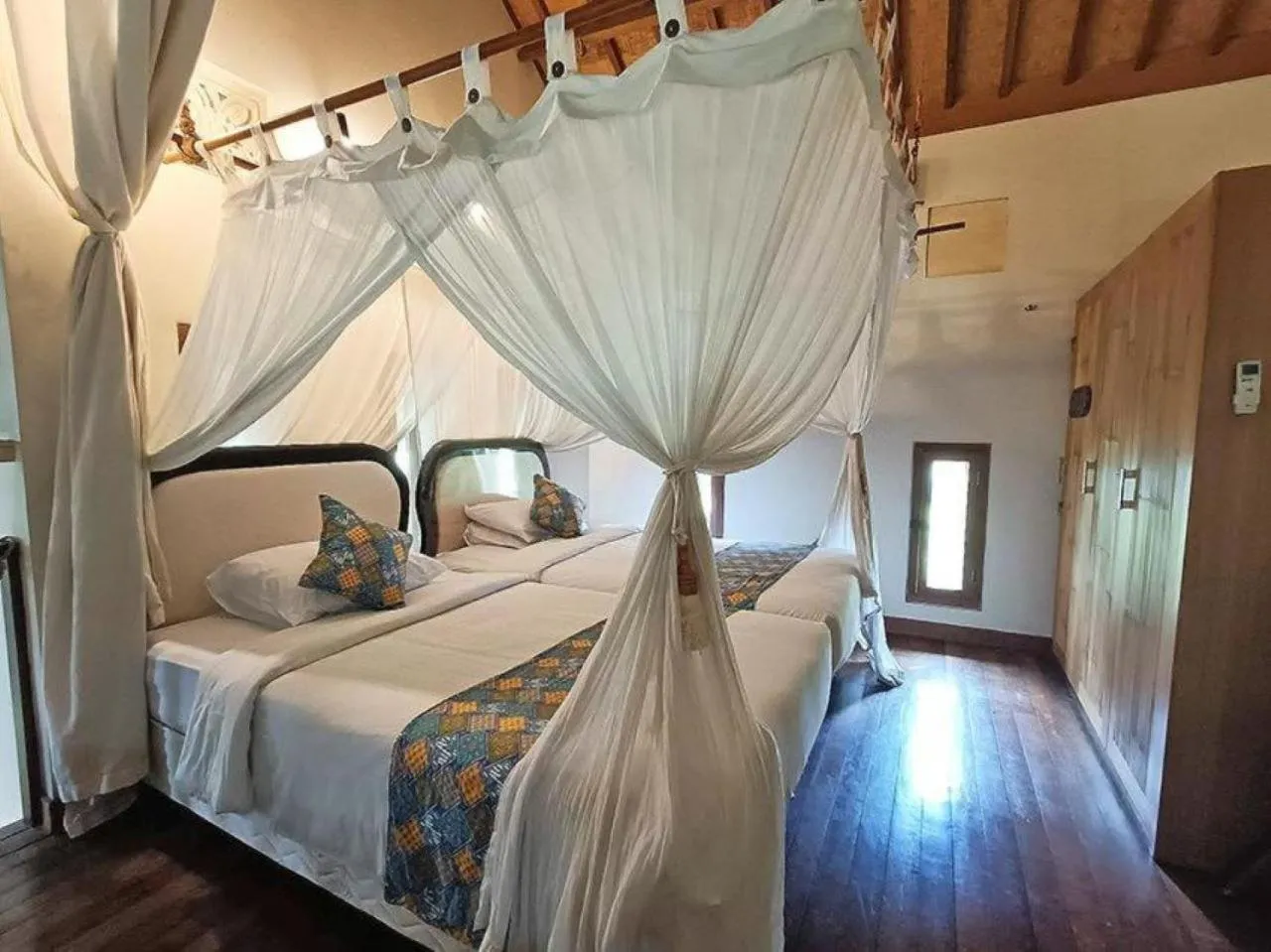 Bed in Sayang Taman Villas