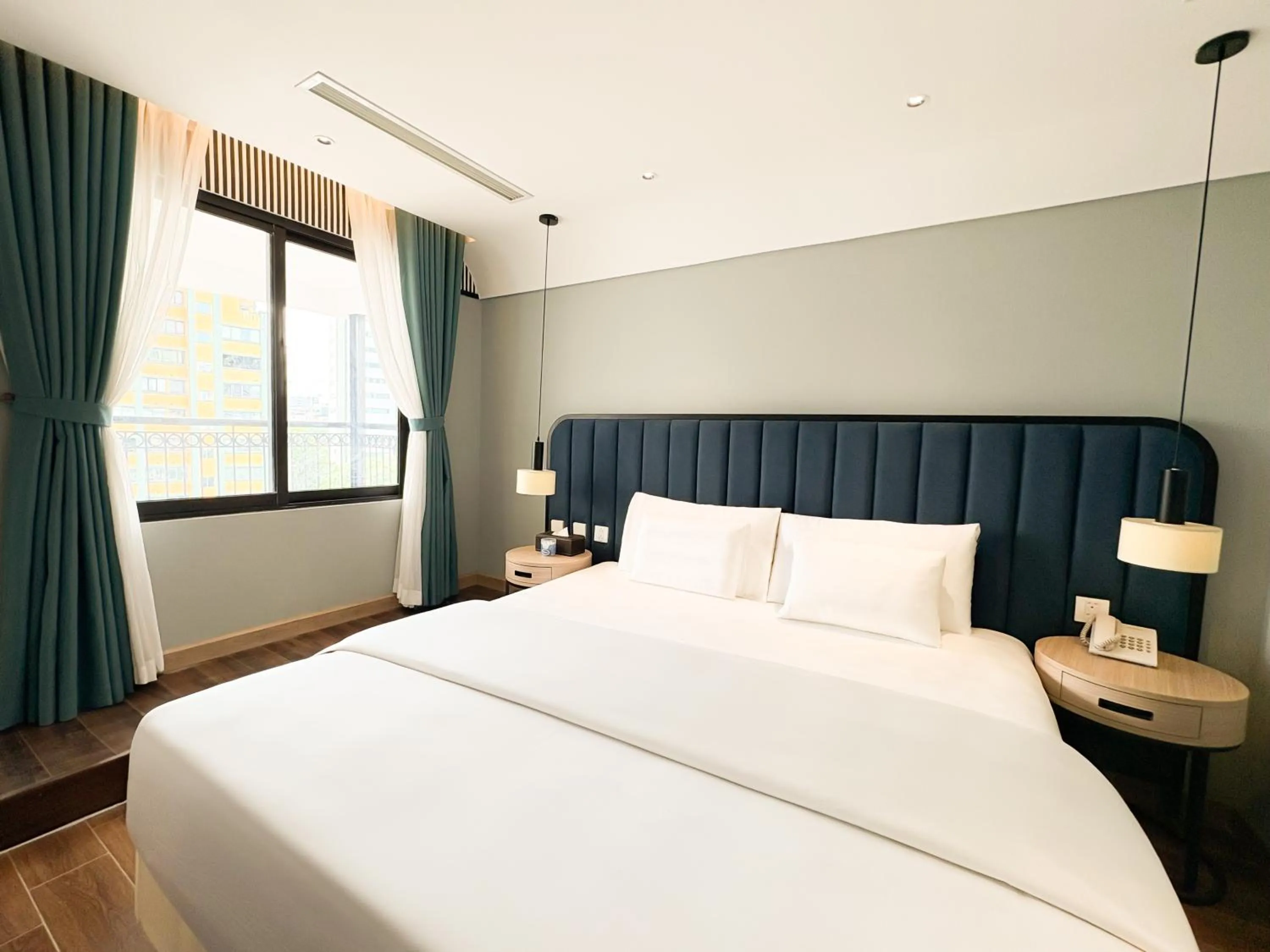 Breakfast, Bed in A25 Hotel - 130 Bà Triệu